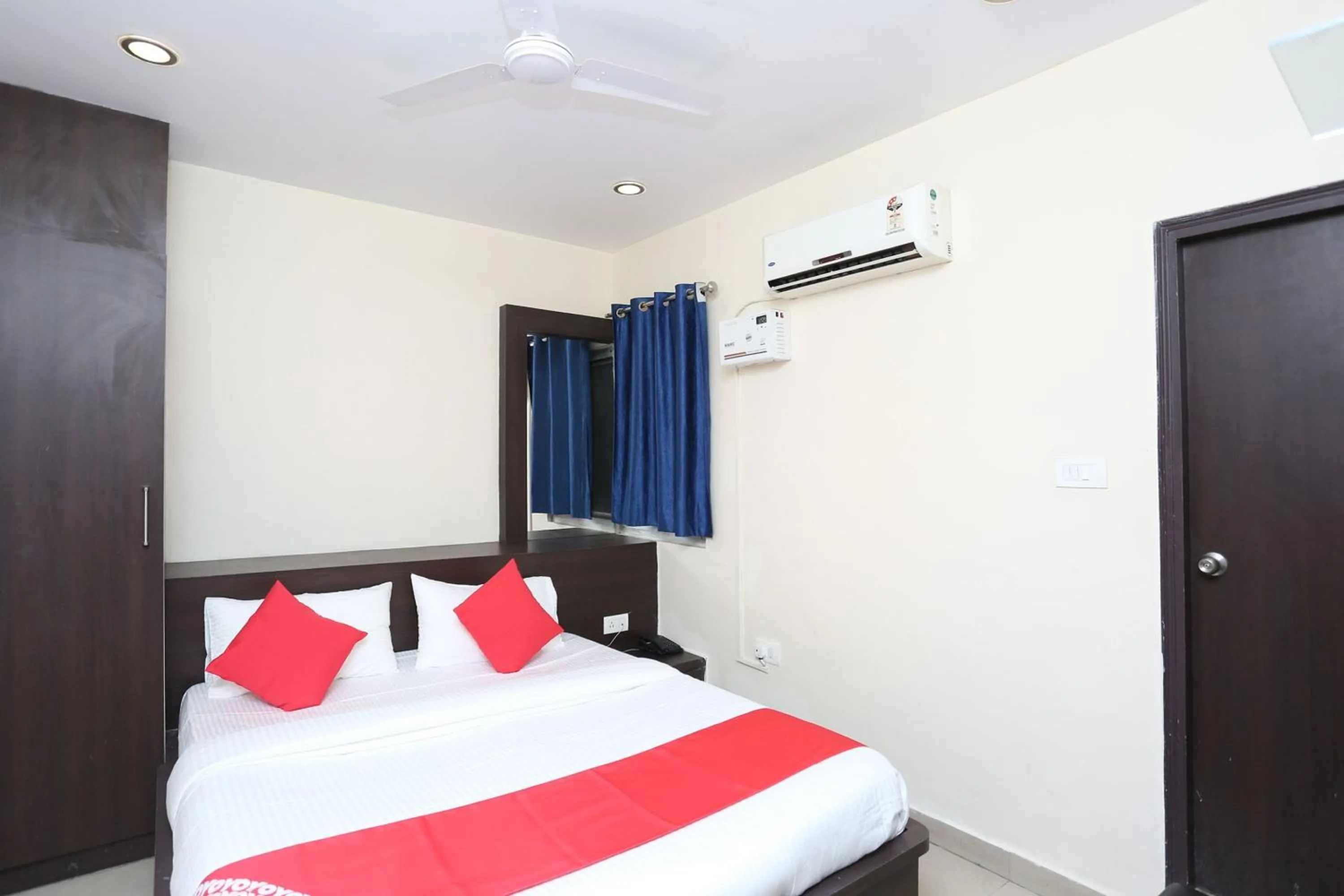 Bedroom, Bed in Super Collection O R K International Near Gautam Buddha Park