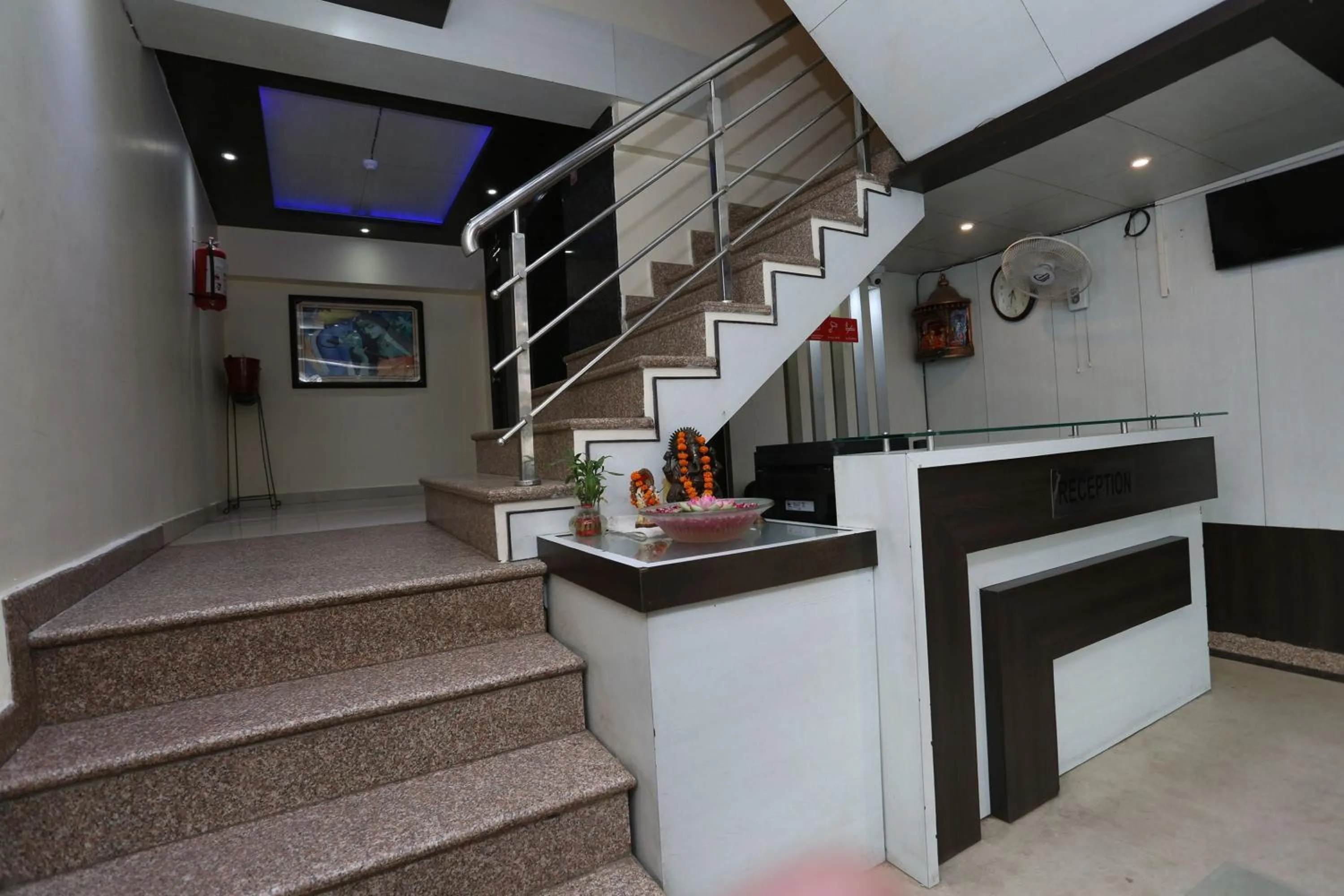 Lobby or reception in Super Collection O R K International Near Gautam Buddha Park