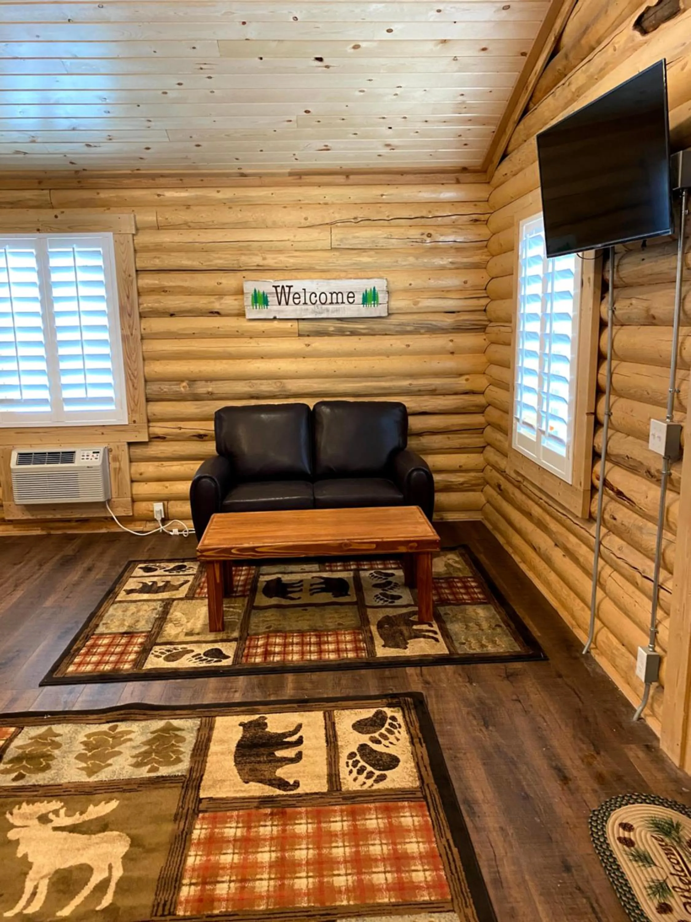 Communal lounge/ TV room in Cabin Village