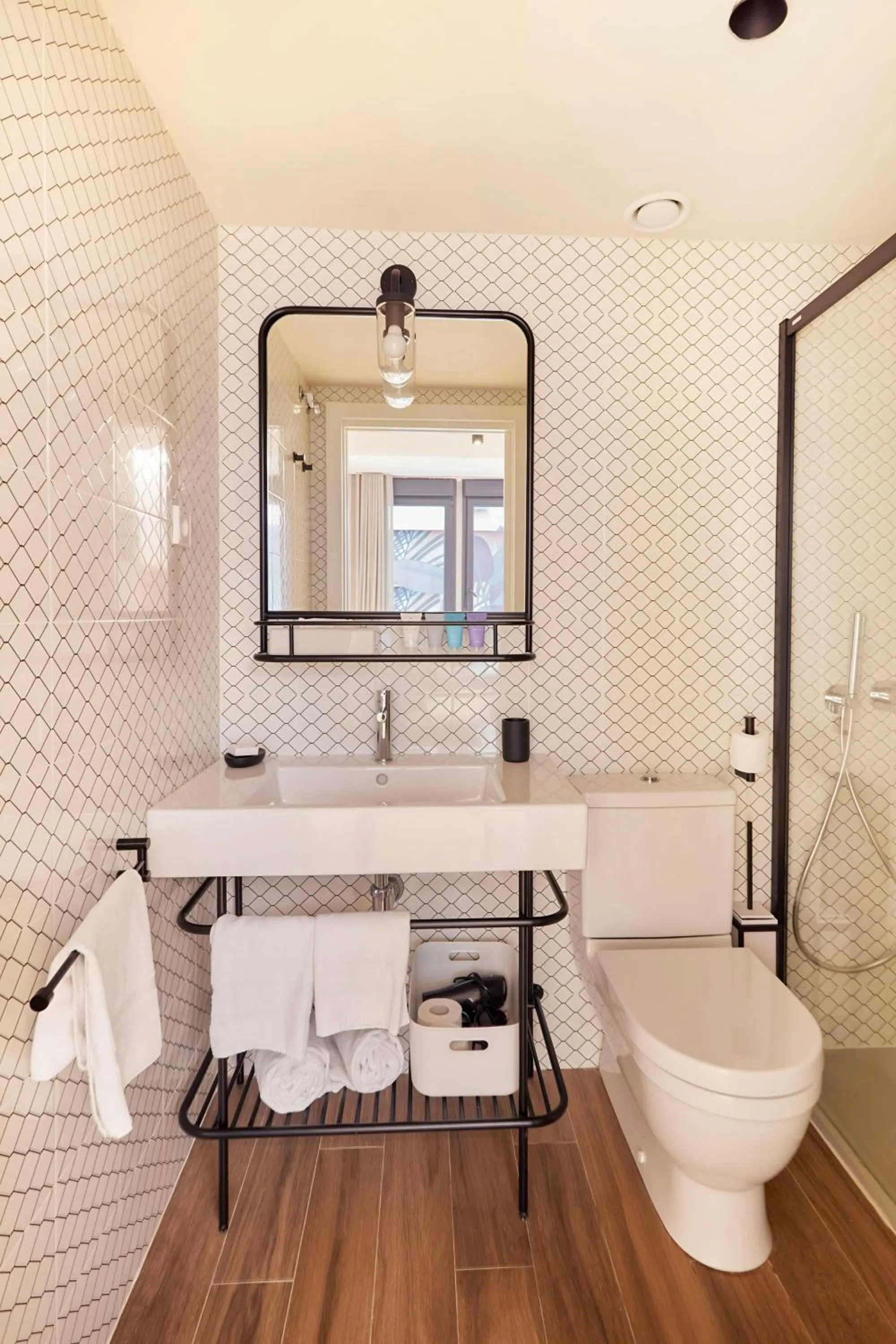 Bathroom in Sonder by Marriott Bonvoy Malasaña Apartments