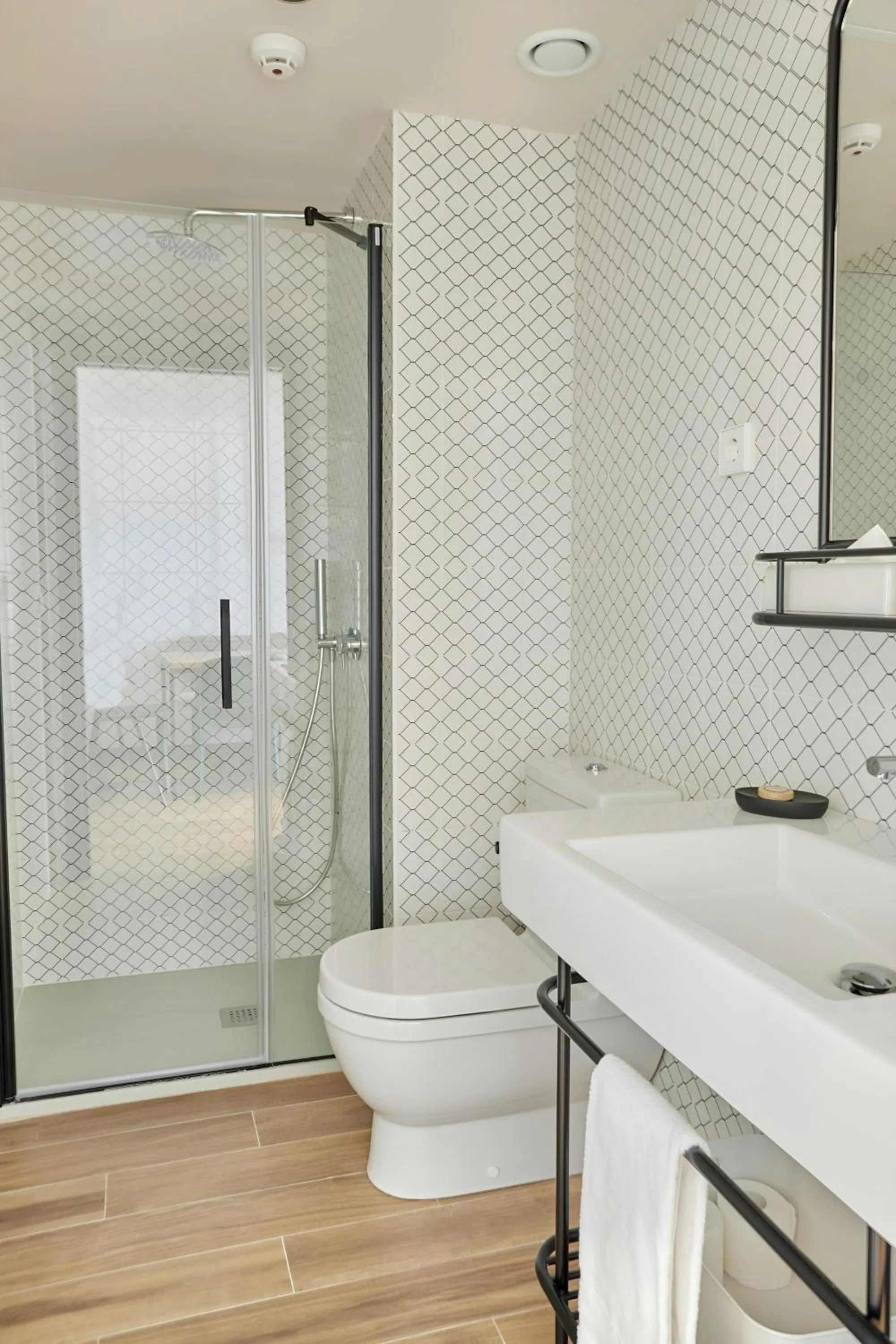 Bathroom in Sonder by Marriott Bonvoy Malasaña Apartments