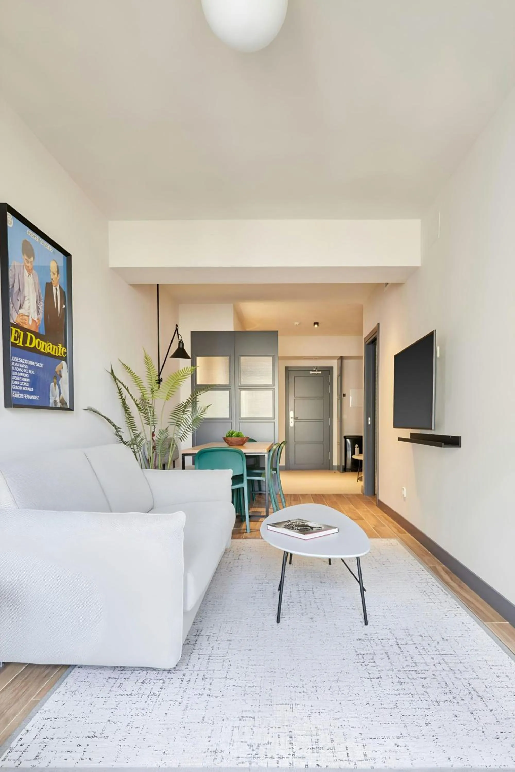 Living room in Sonder by Marriott Bonvoy Malasaña Apartments