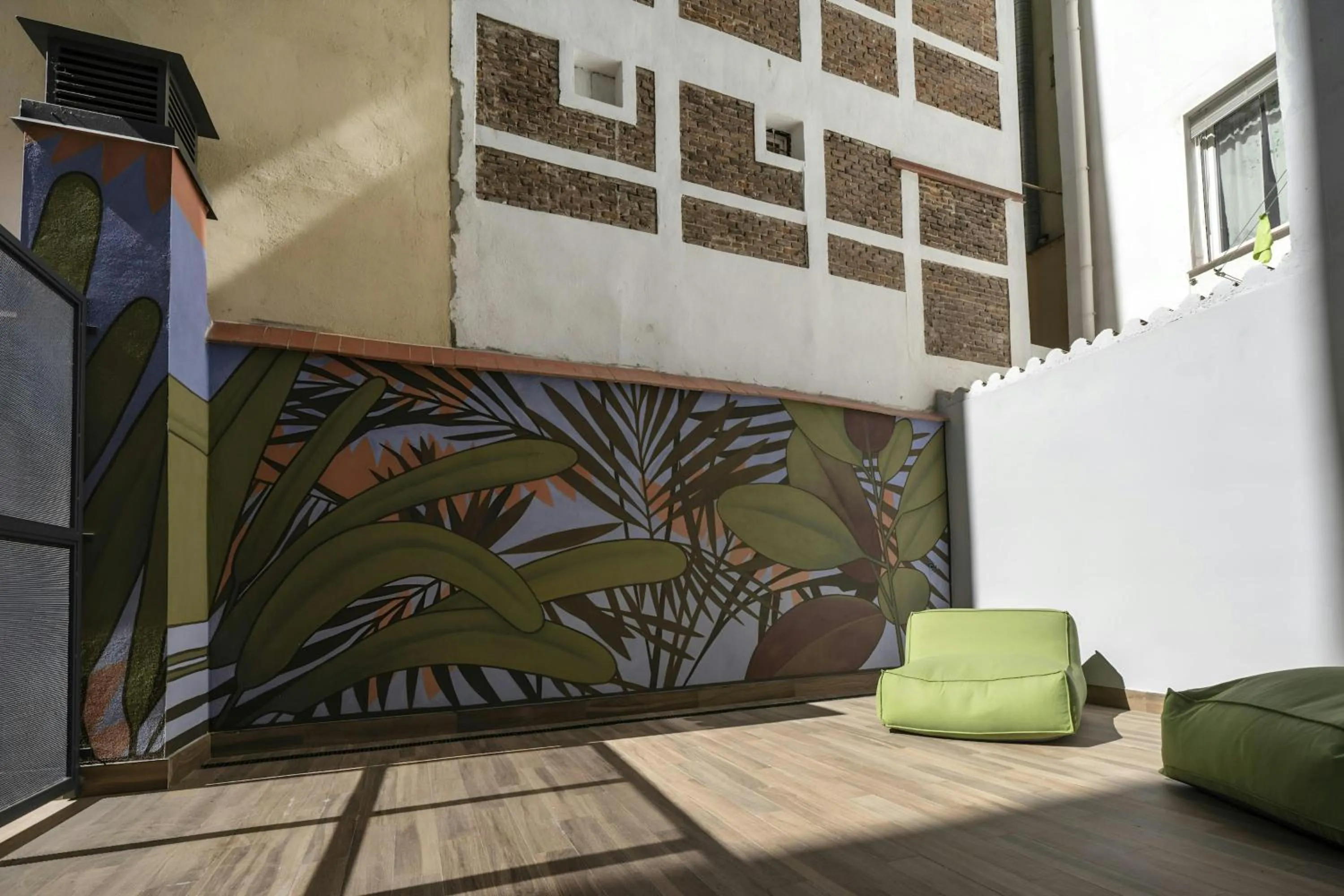 Photo of the whole room in Sonder by Marriott Bonvoy Malasaña Apartments