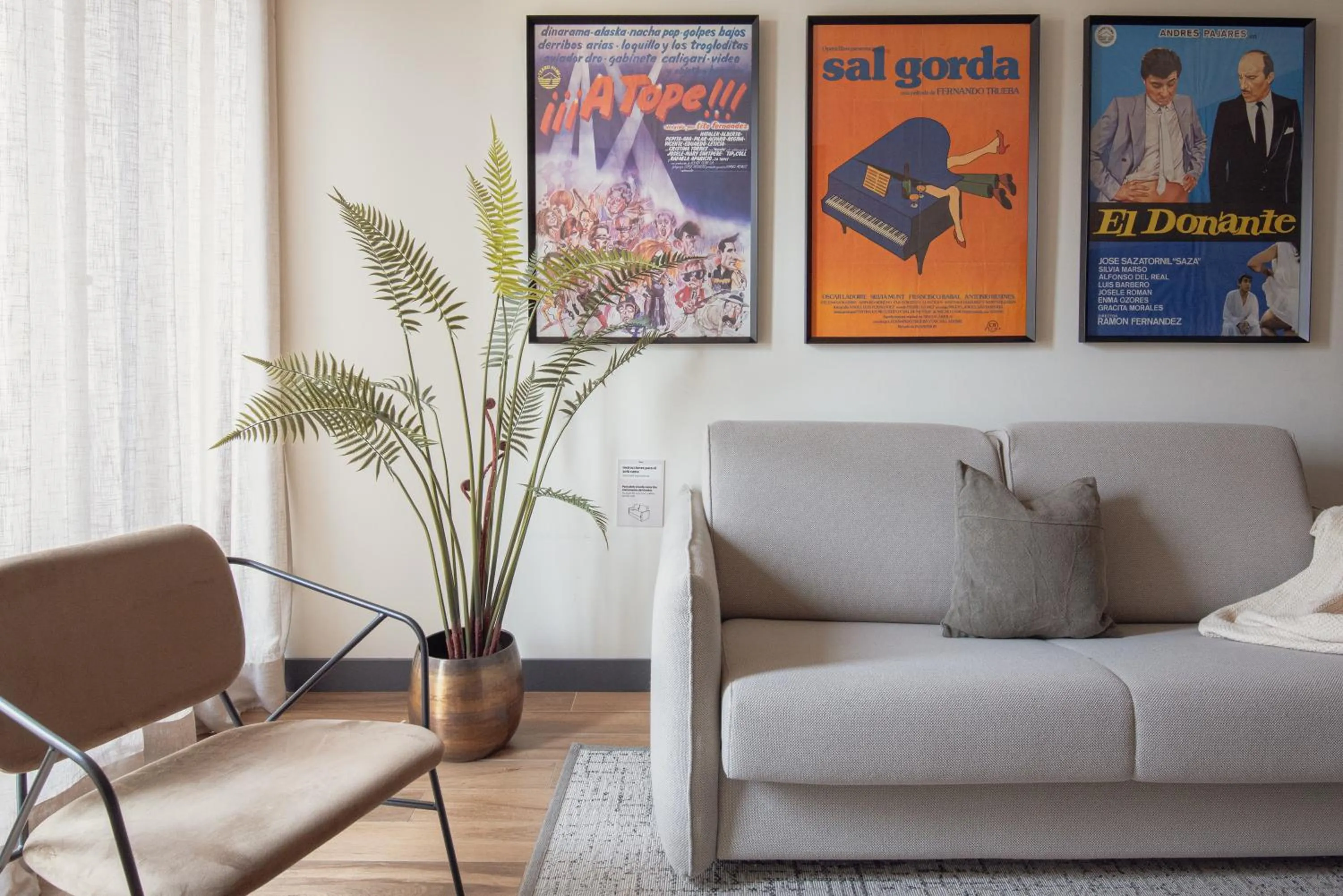 Living room in Líbere Madrid Malasaña