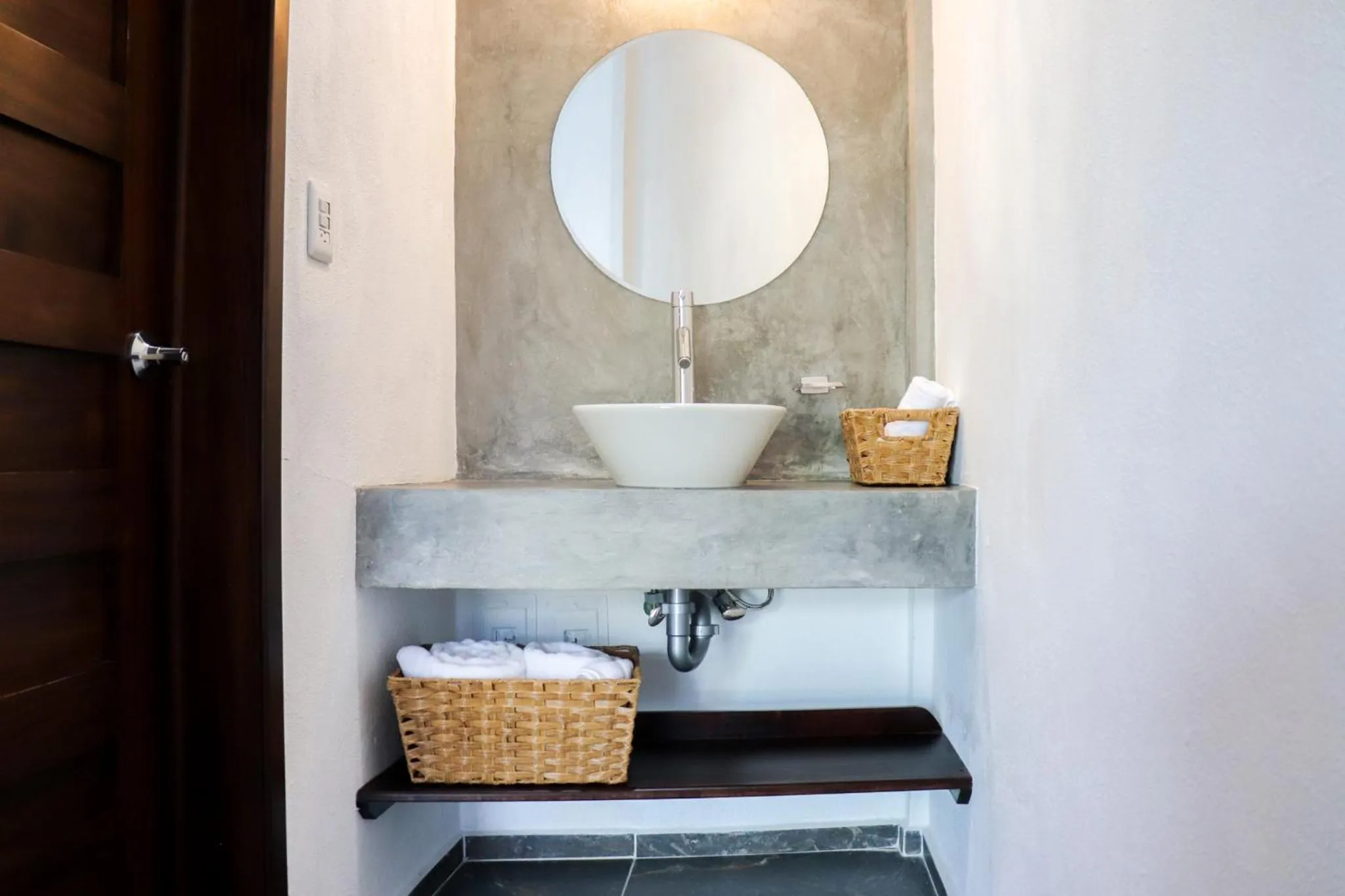 Bathroom in Hotel Lunazul In Costa Esmeralda