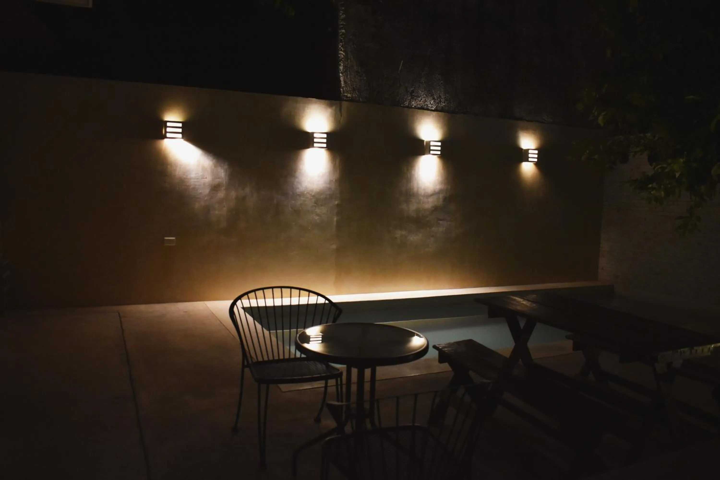 Night in Hotel Boutique Bugambilias