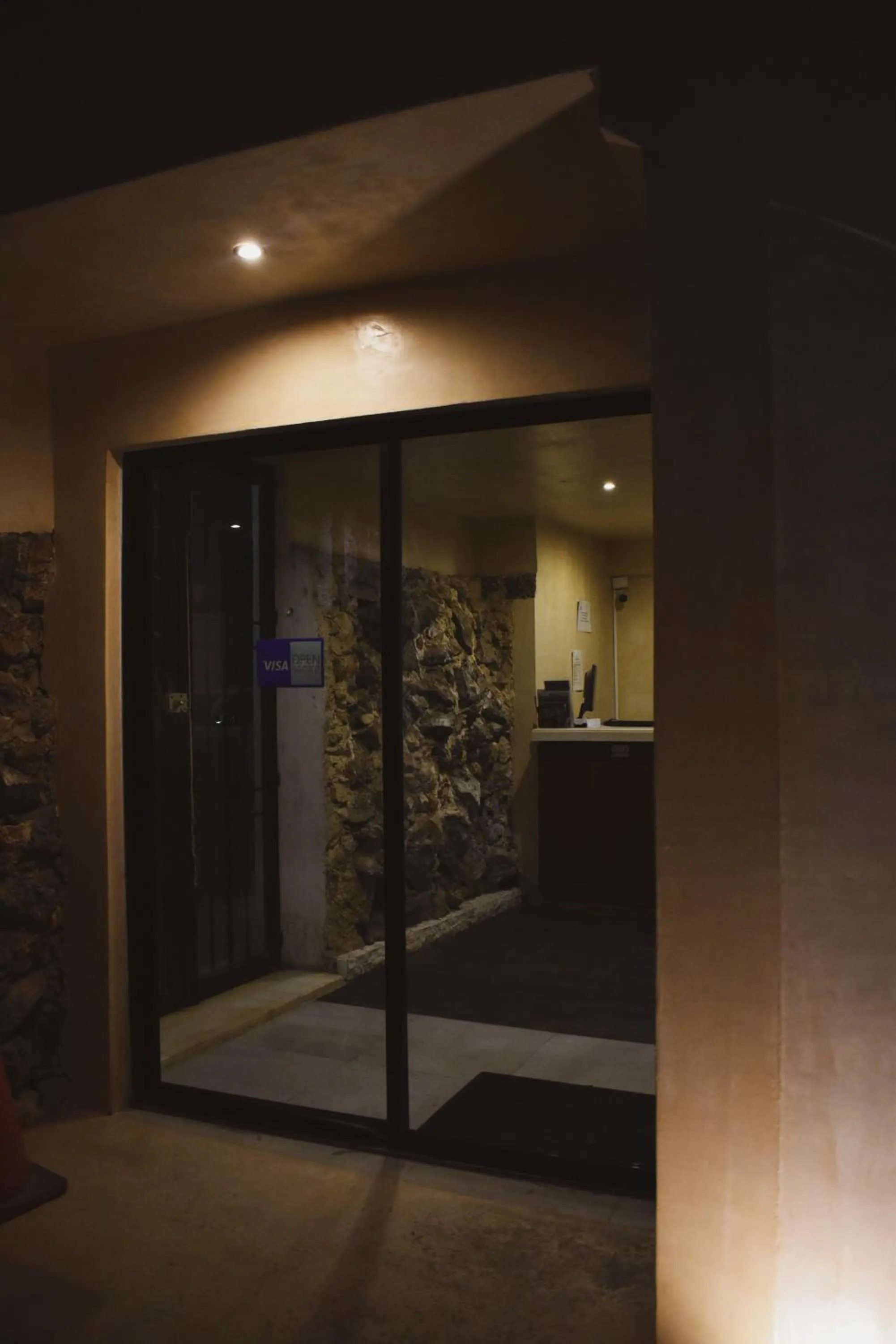 Night in Hotel Boutique Bugambilias