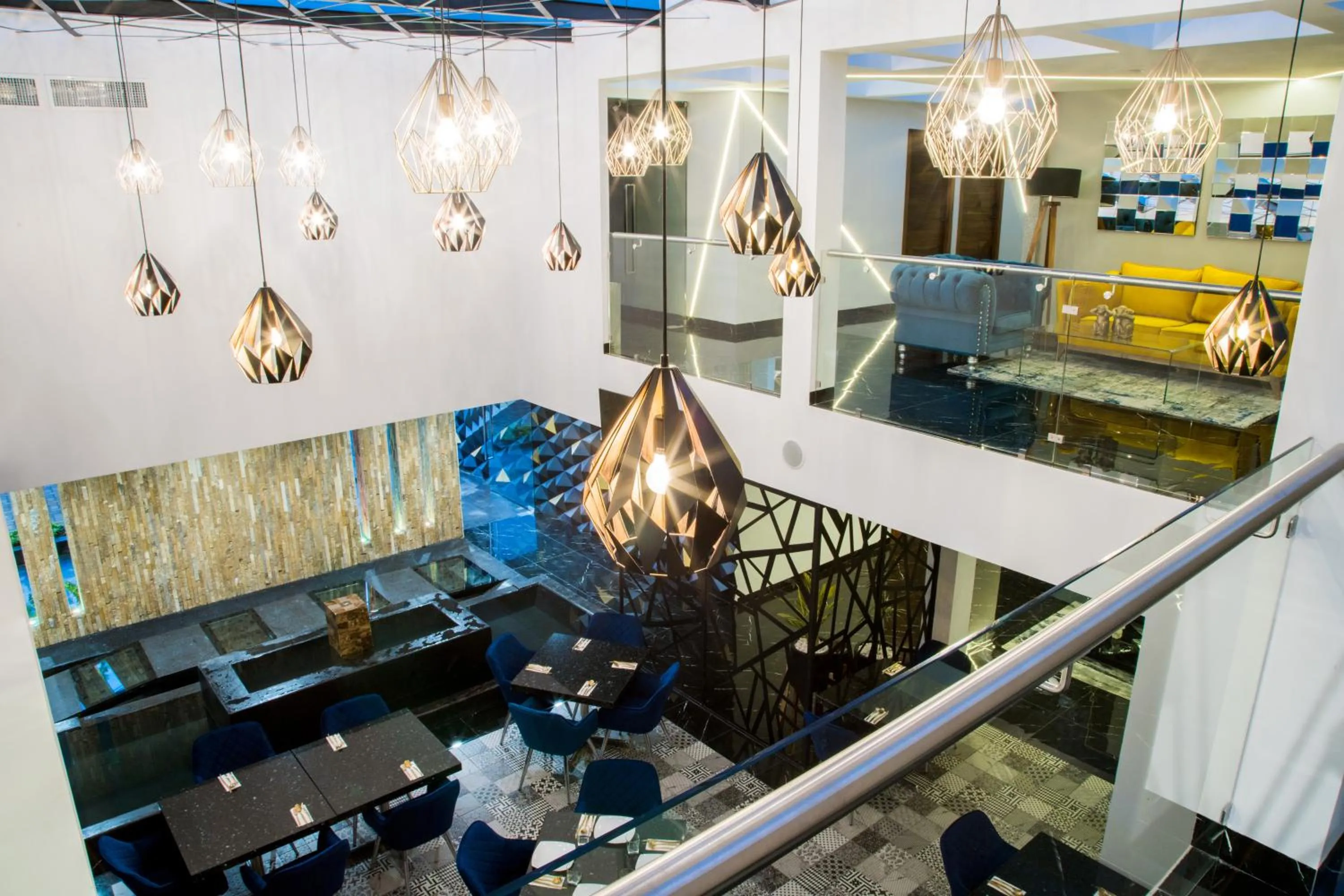 Restaurant/places to eat in Ramë Hotel Boutique