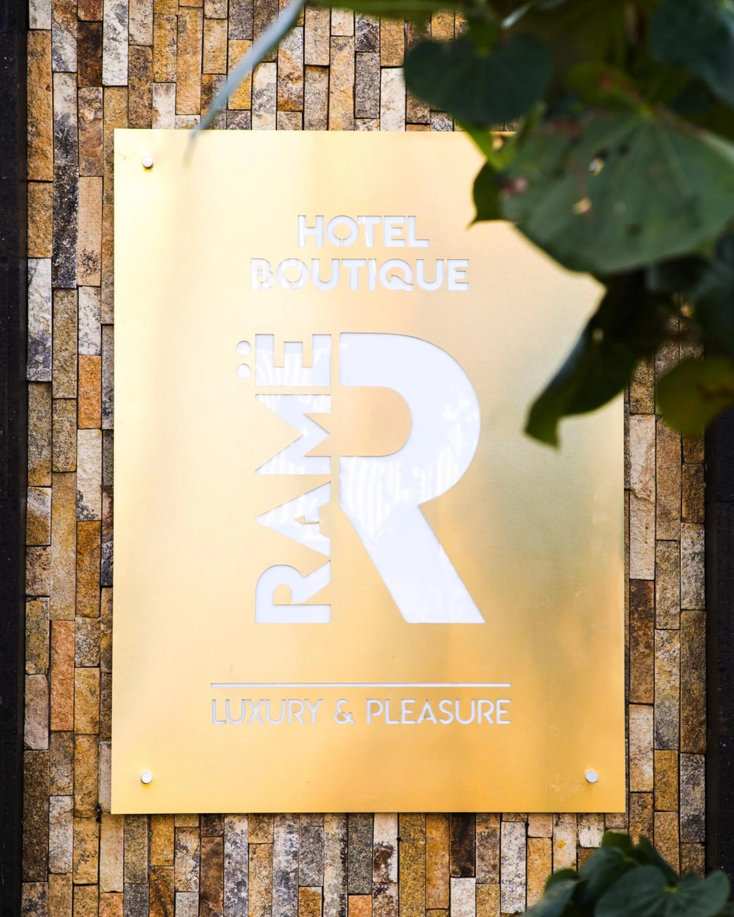 Logo/Certificate/Sign in Ramë Hotel Boutique