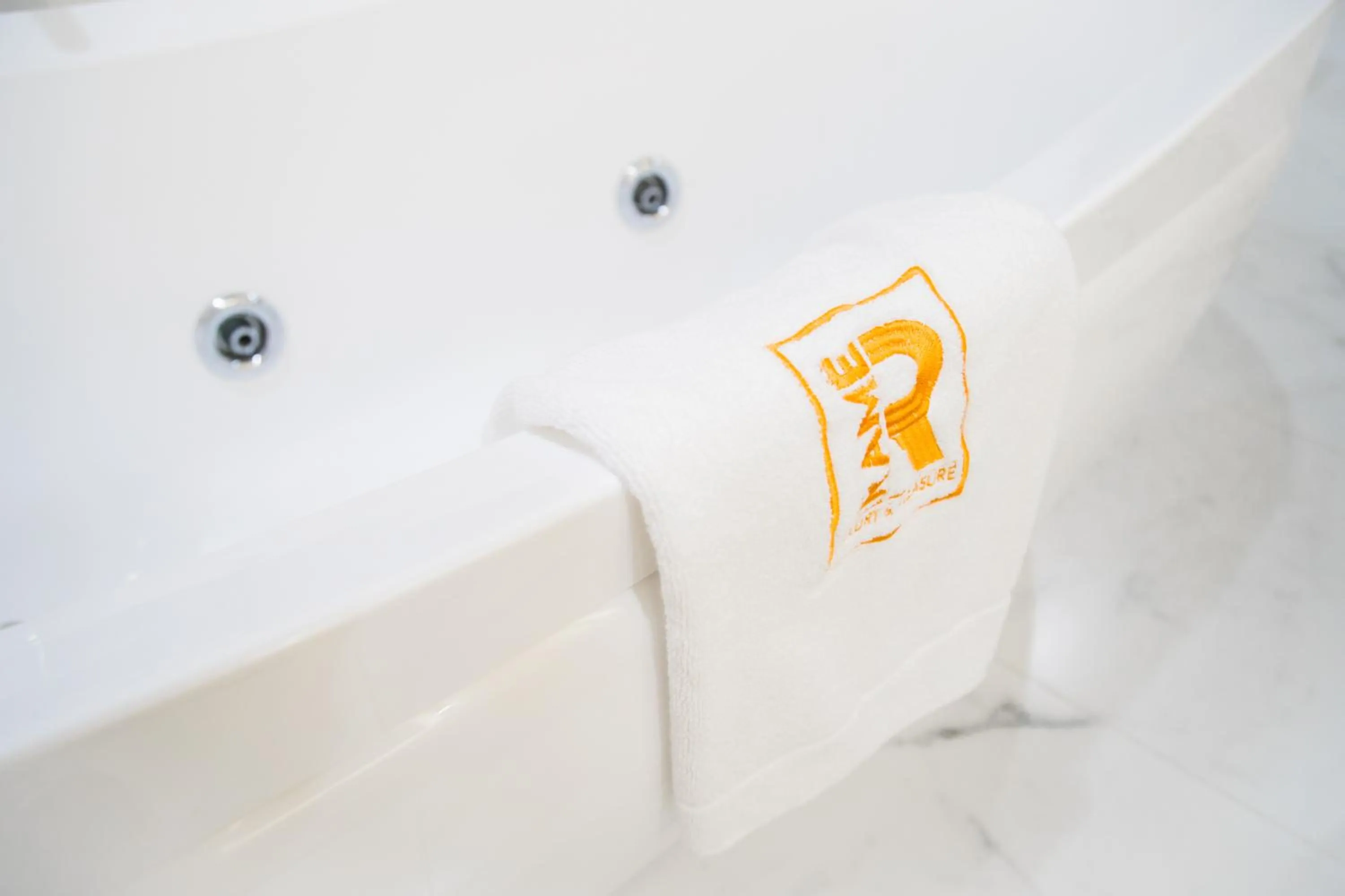 Hot Tub in Ramë Hotel Boutique