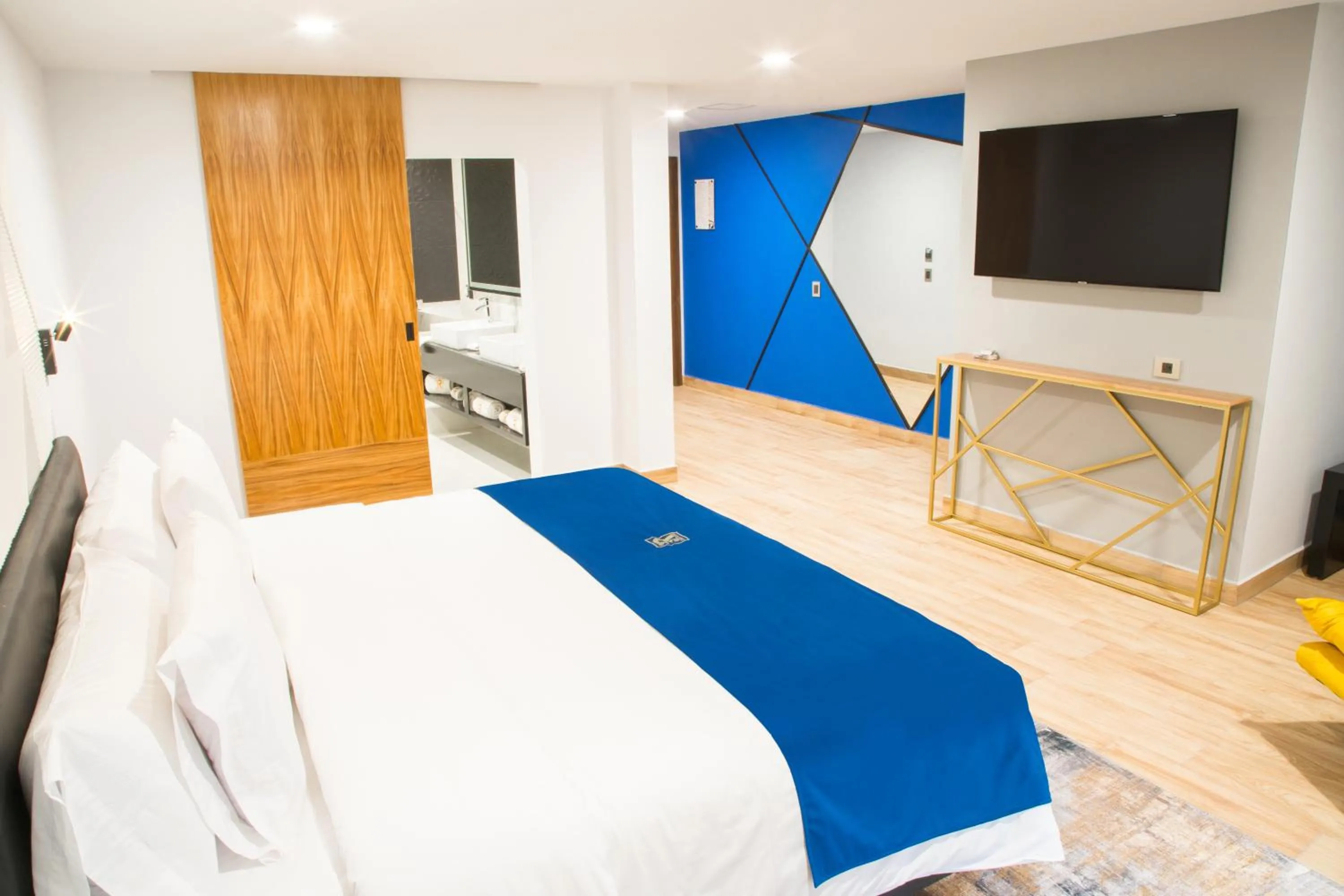 TV and multimedia, Bed in Ramë Hotel Boutique