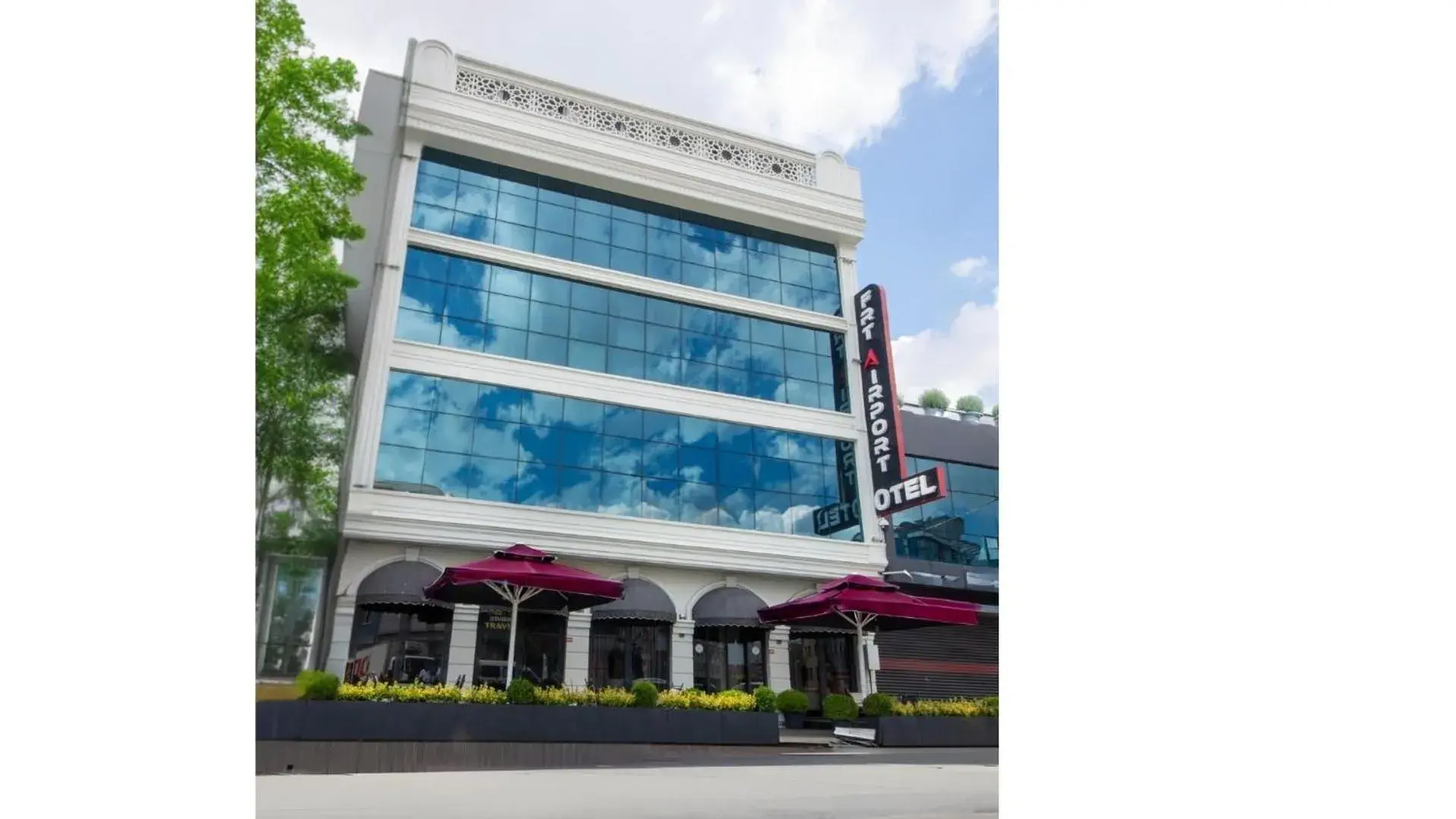 Property building in FRT AİRPORT OTEL Property building in FRT AİRPORT OTEL