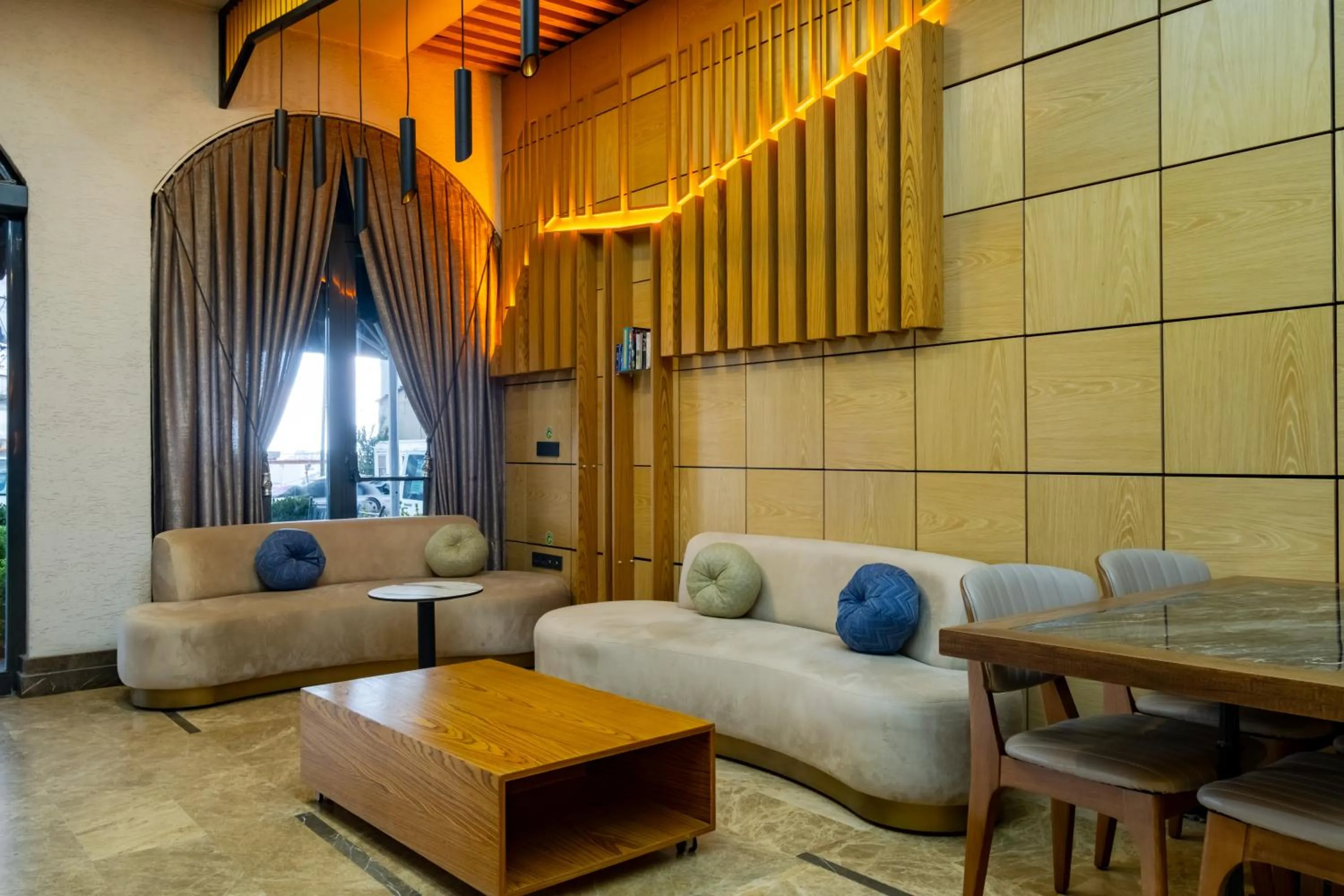 Lobby or reception in FRT AİRPORT OTEL