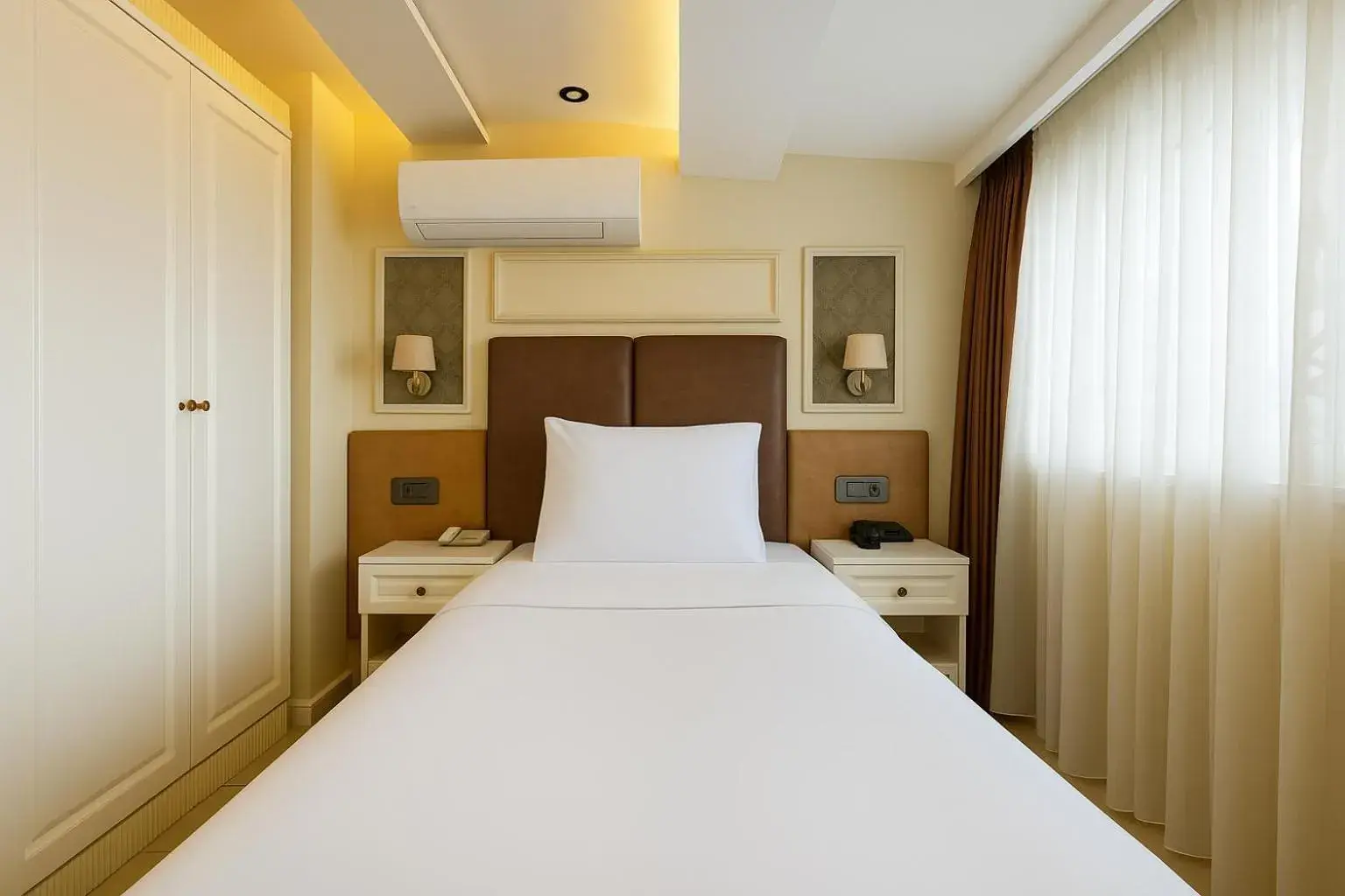 Bed in FRT AİRPORT OTEL Bed in FRT AİRPORT OTEL