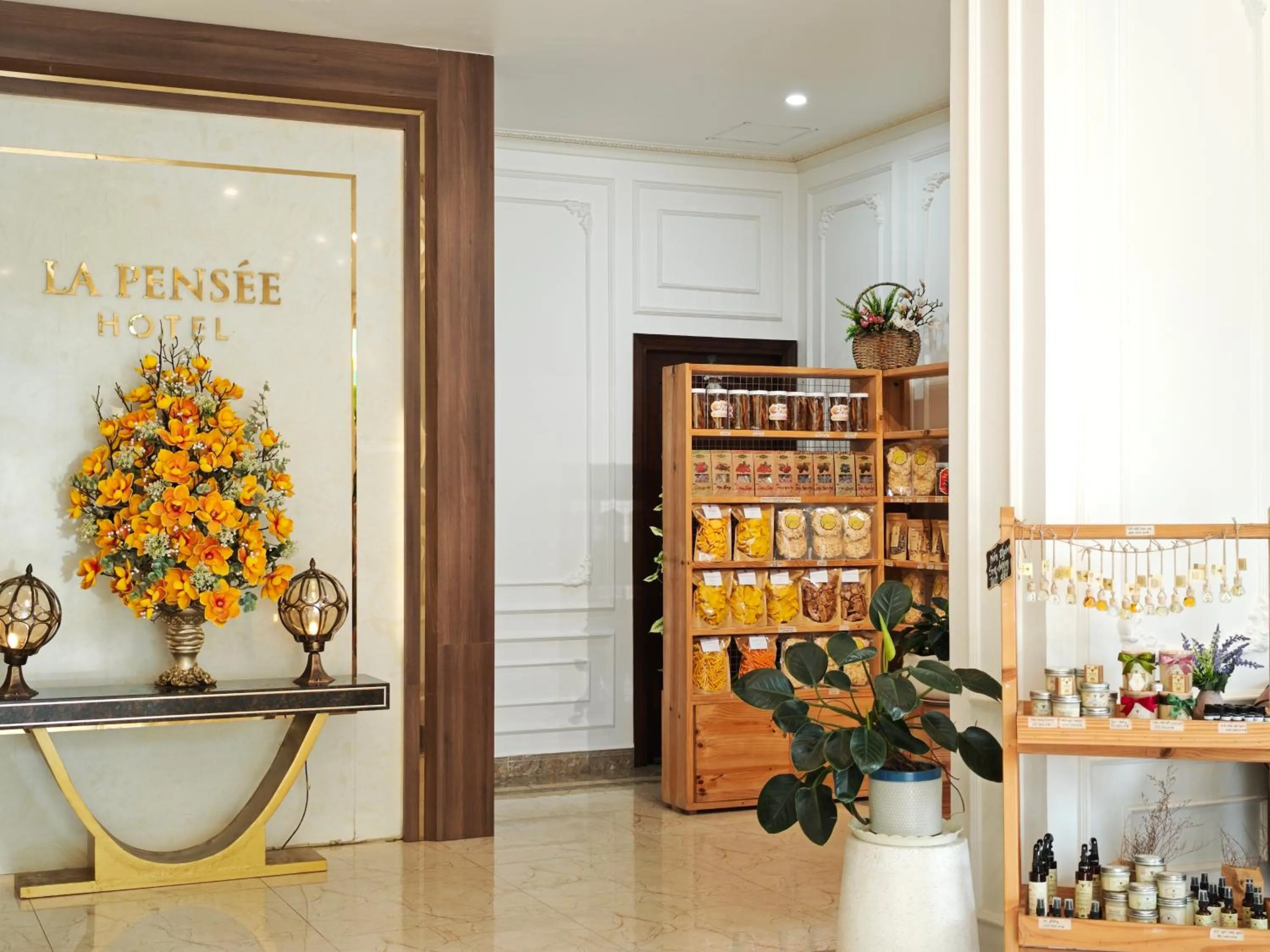 La Pense'e Hotel - Dalat