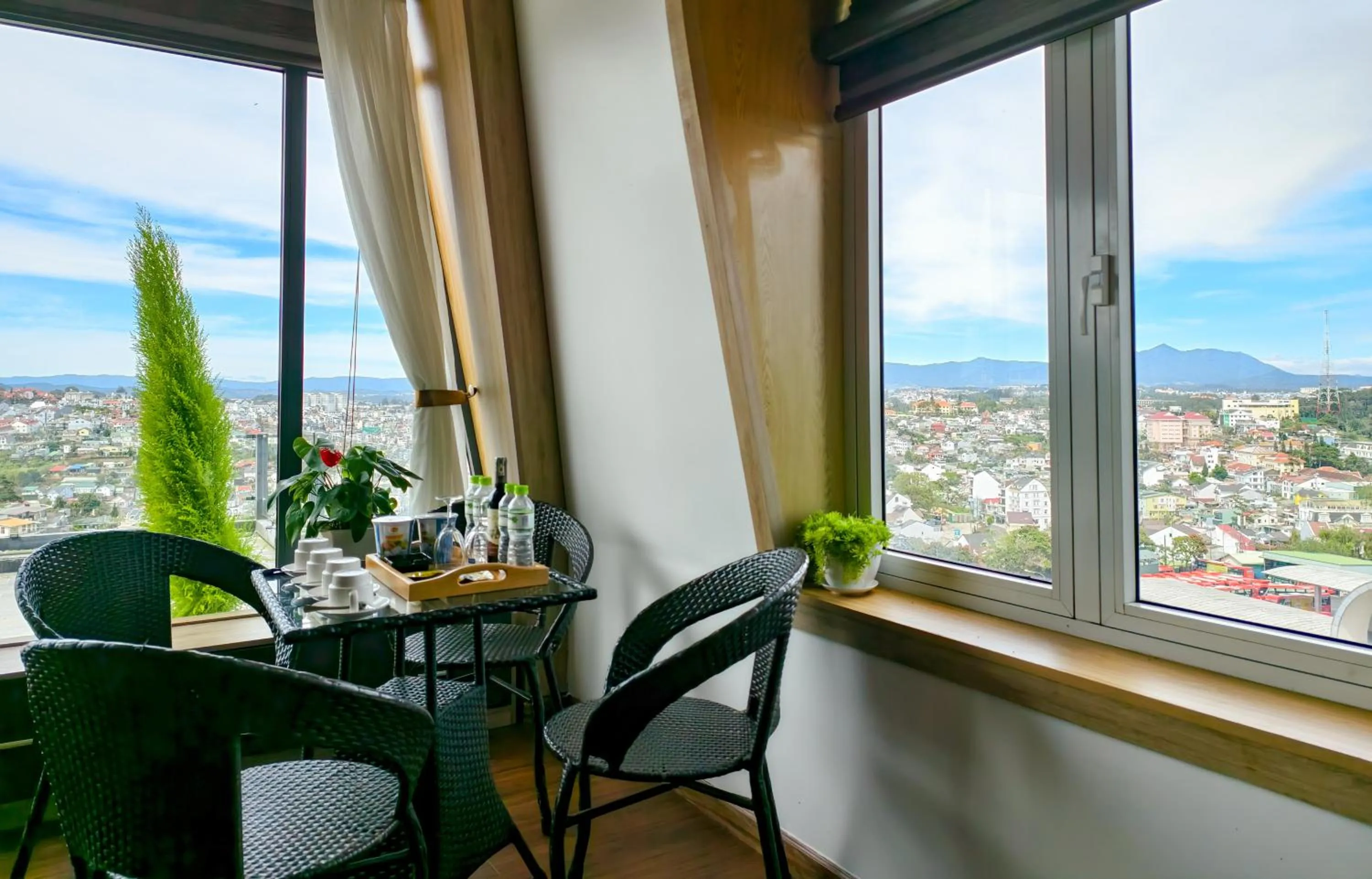 La Pense'e Hotel - Dalat