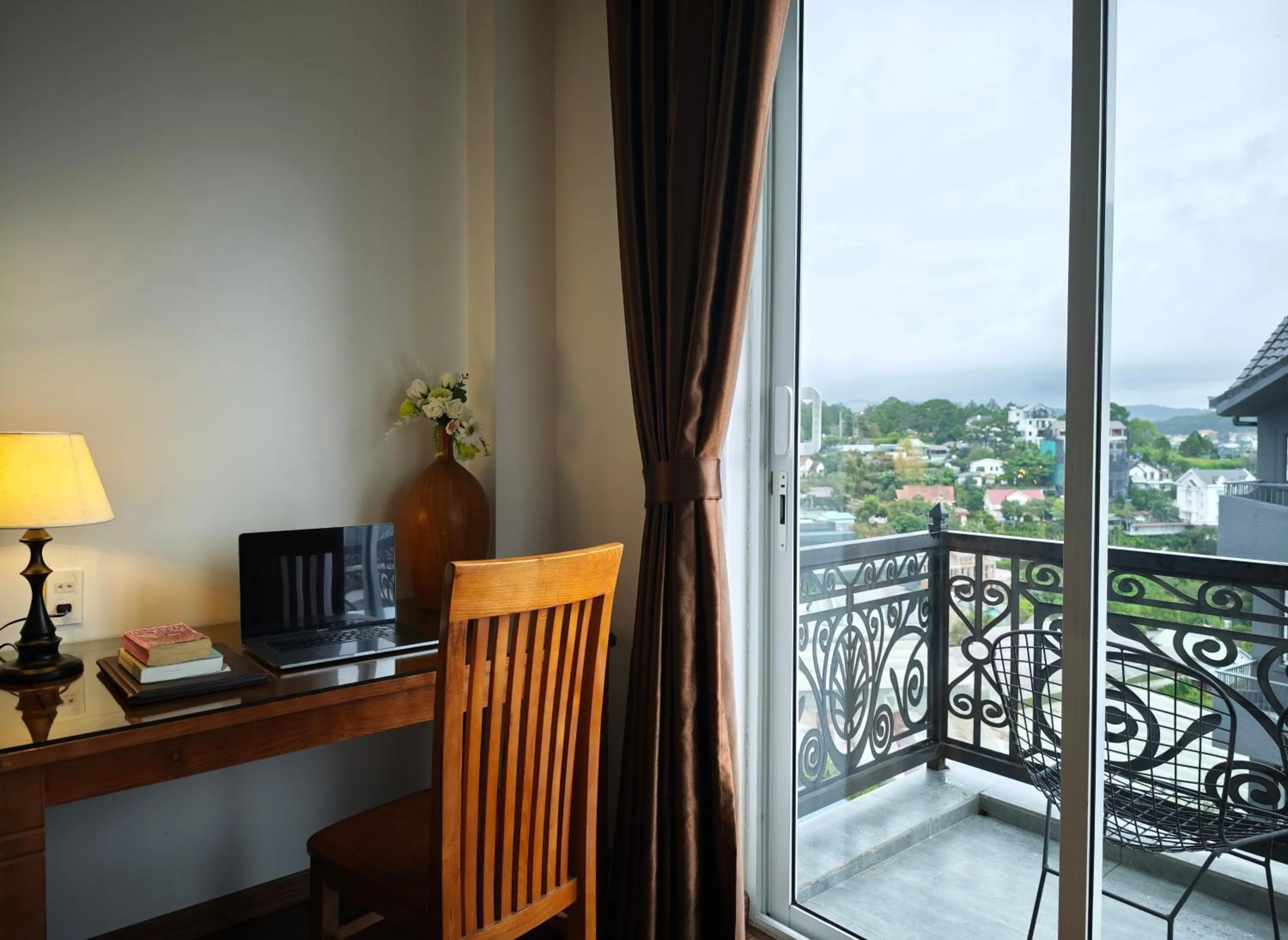 La Pense'e Hotel - Dalat