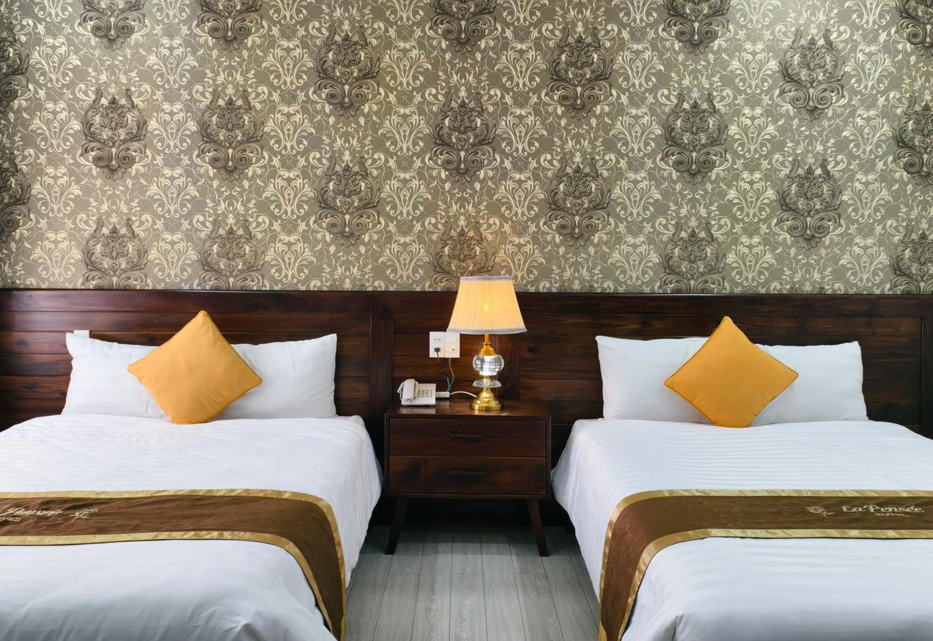 Bed in La Pense'e Hotel - Dalat