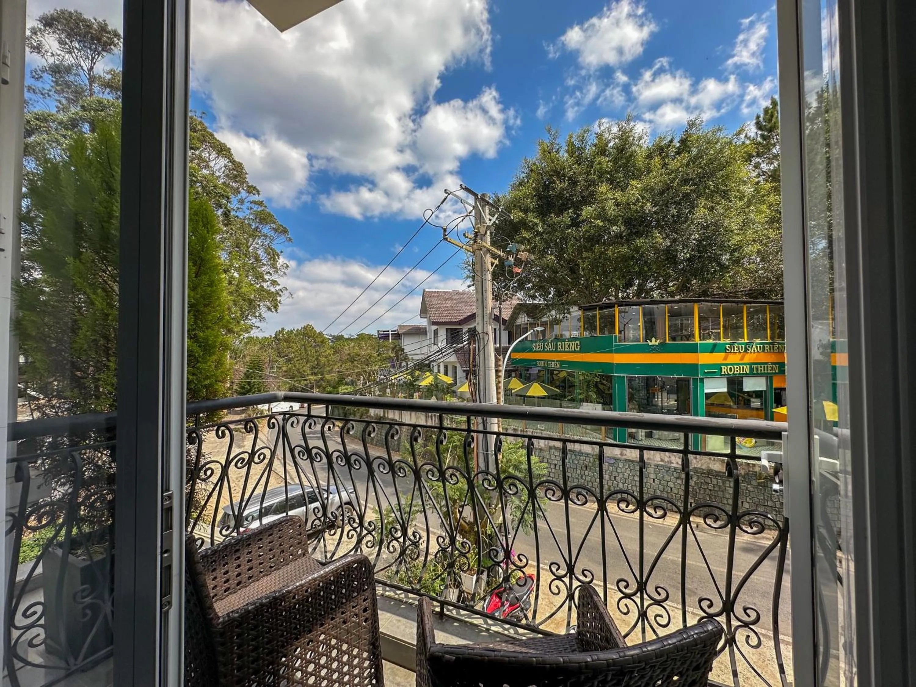 La Pense'e Hotel - Dalat