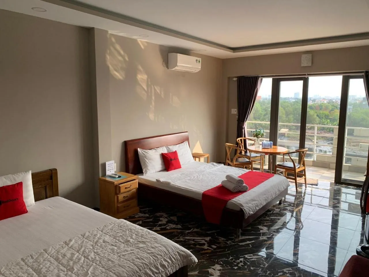 Bedroom, Bed in Bờ Sông Hotel