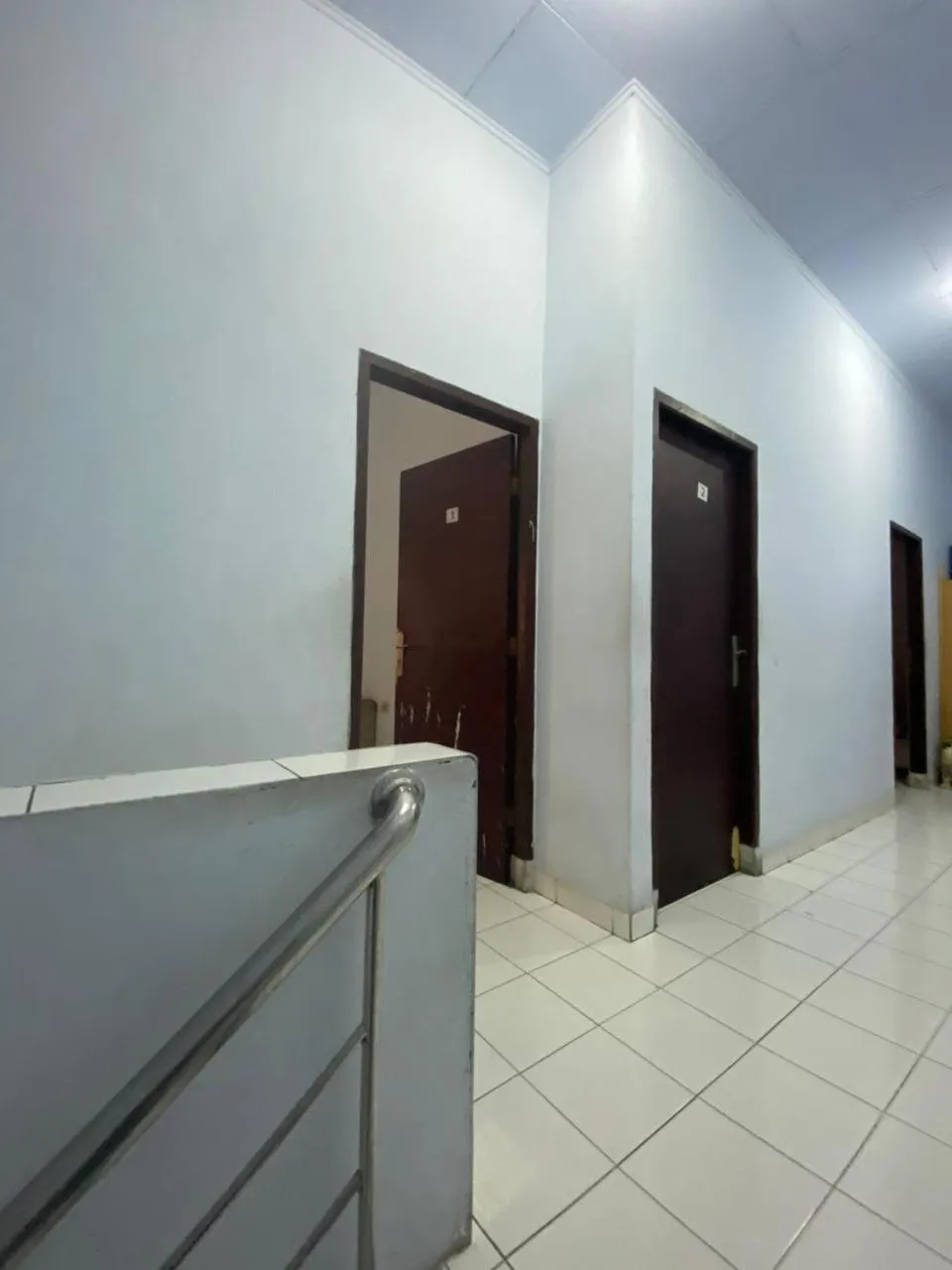 Lobby or reception in Bulusaraung Homestay Makassar