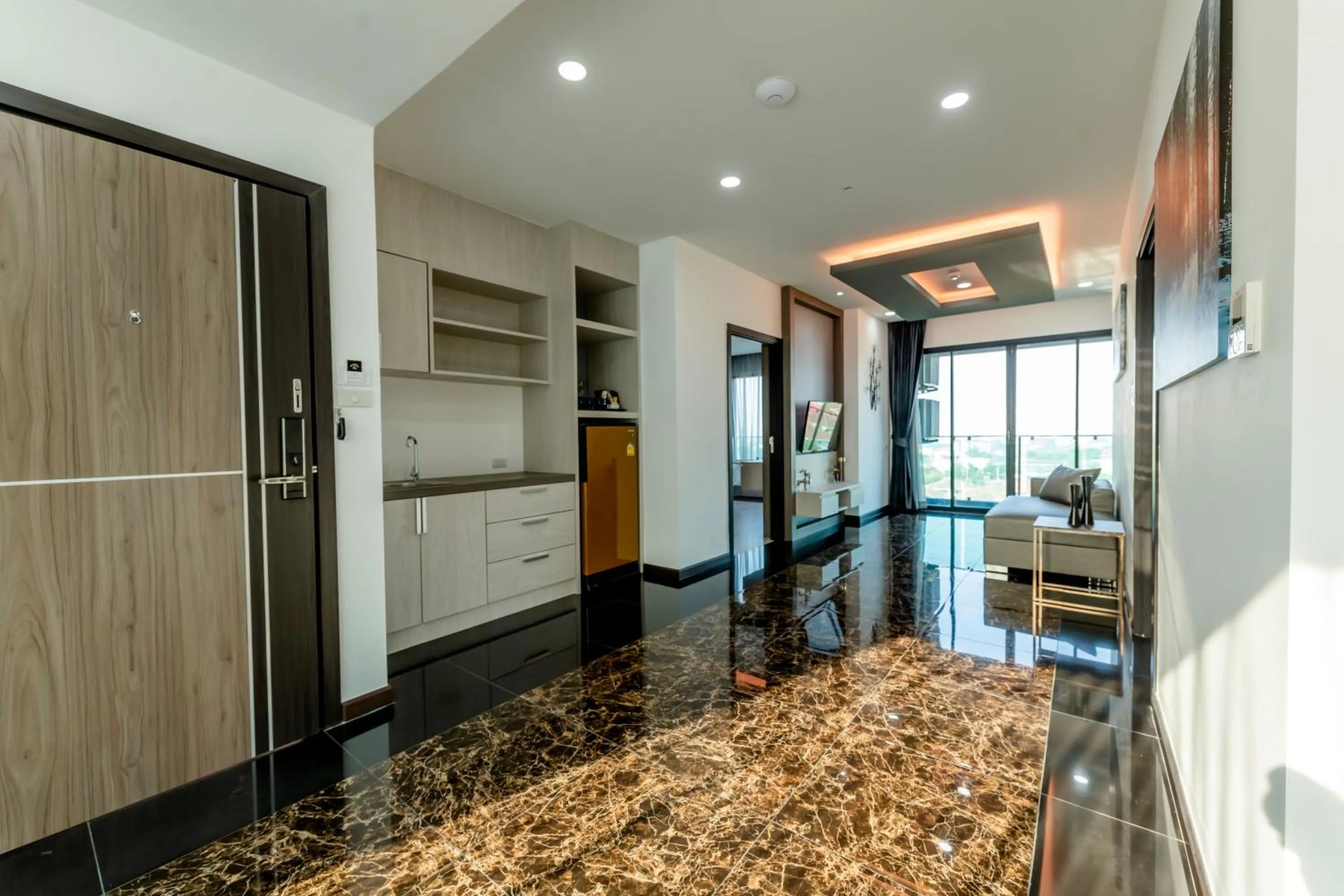 The Proud Hotel Pattaya - SHA Certified