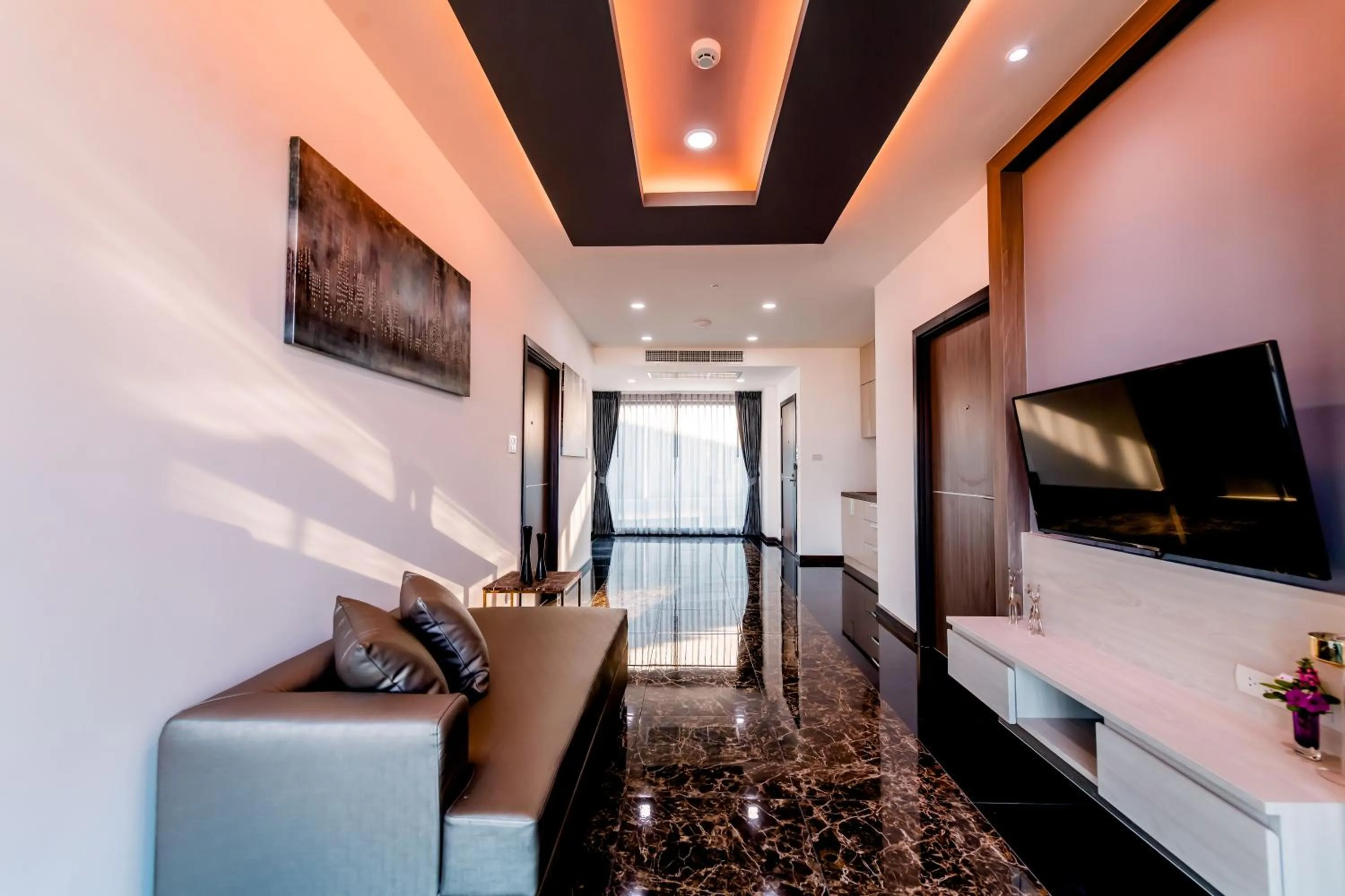 The Proud Hotel Pattaya - SHA Certified