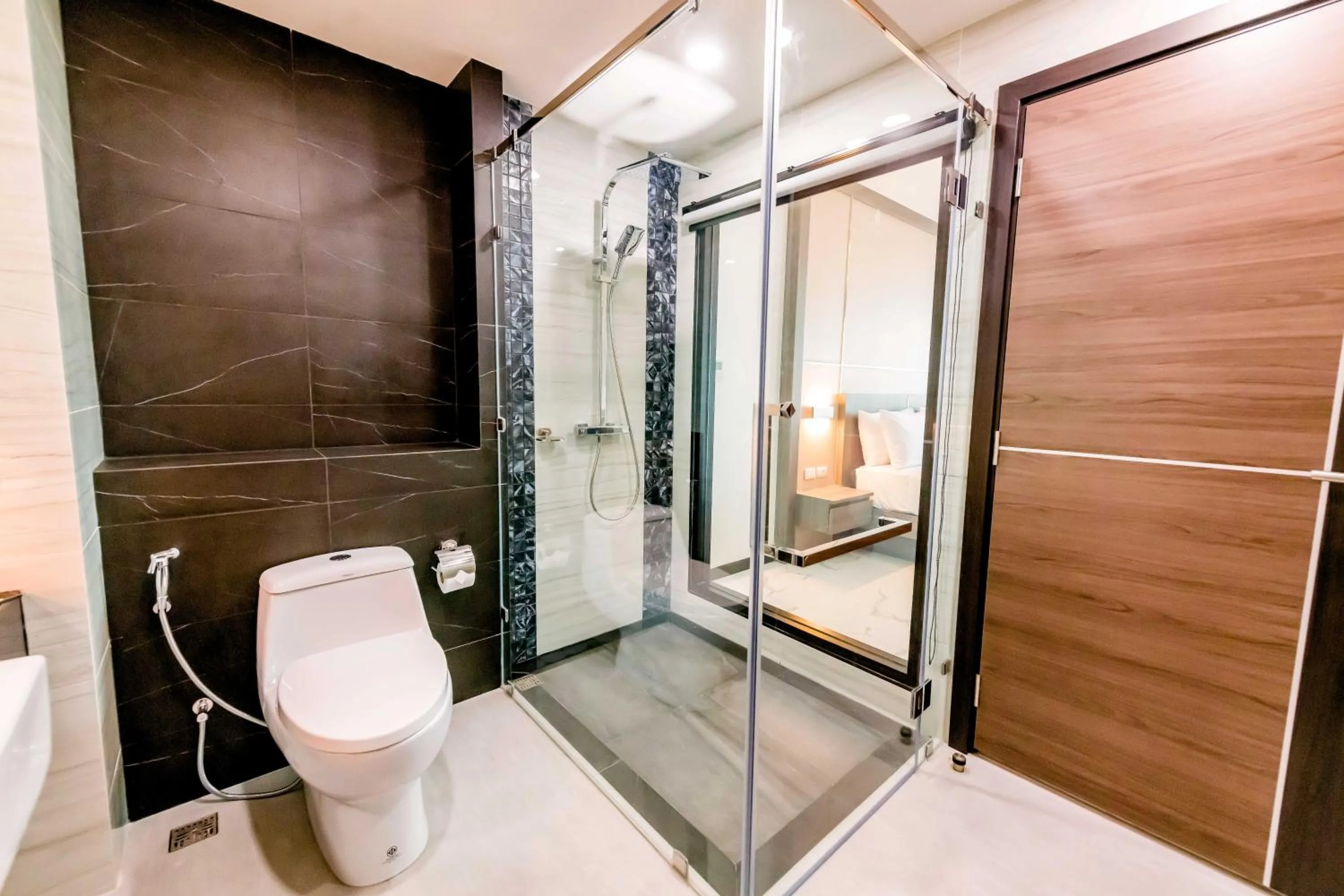 The Proud Hotel Pattaya - SHA Certified