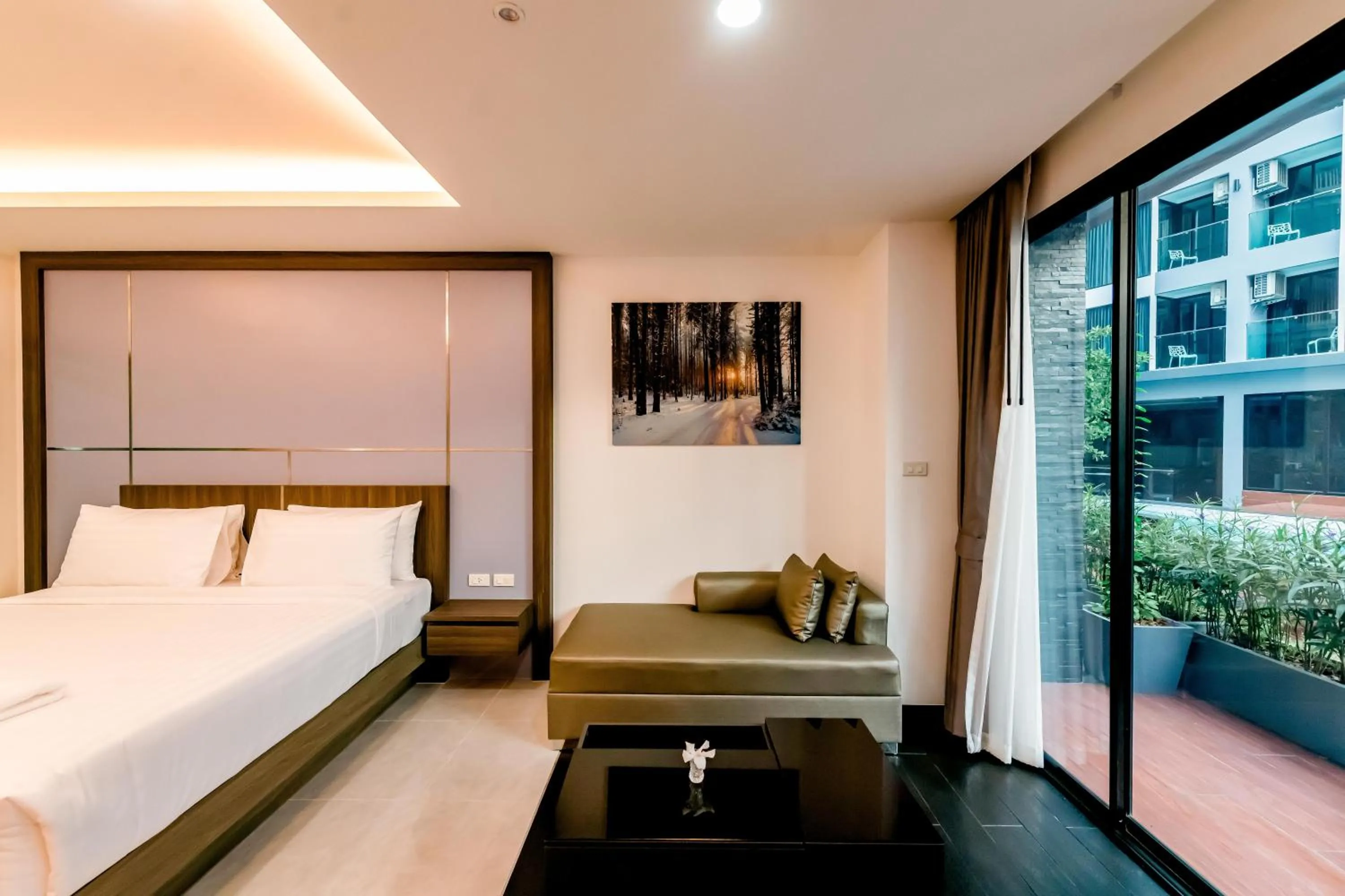 Bed in The Proud Hotel Pattaya - SHA Certified