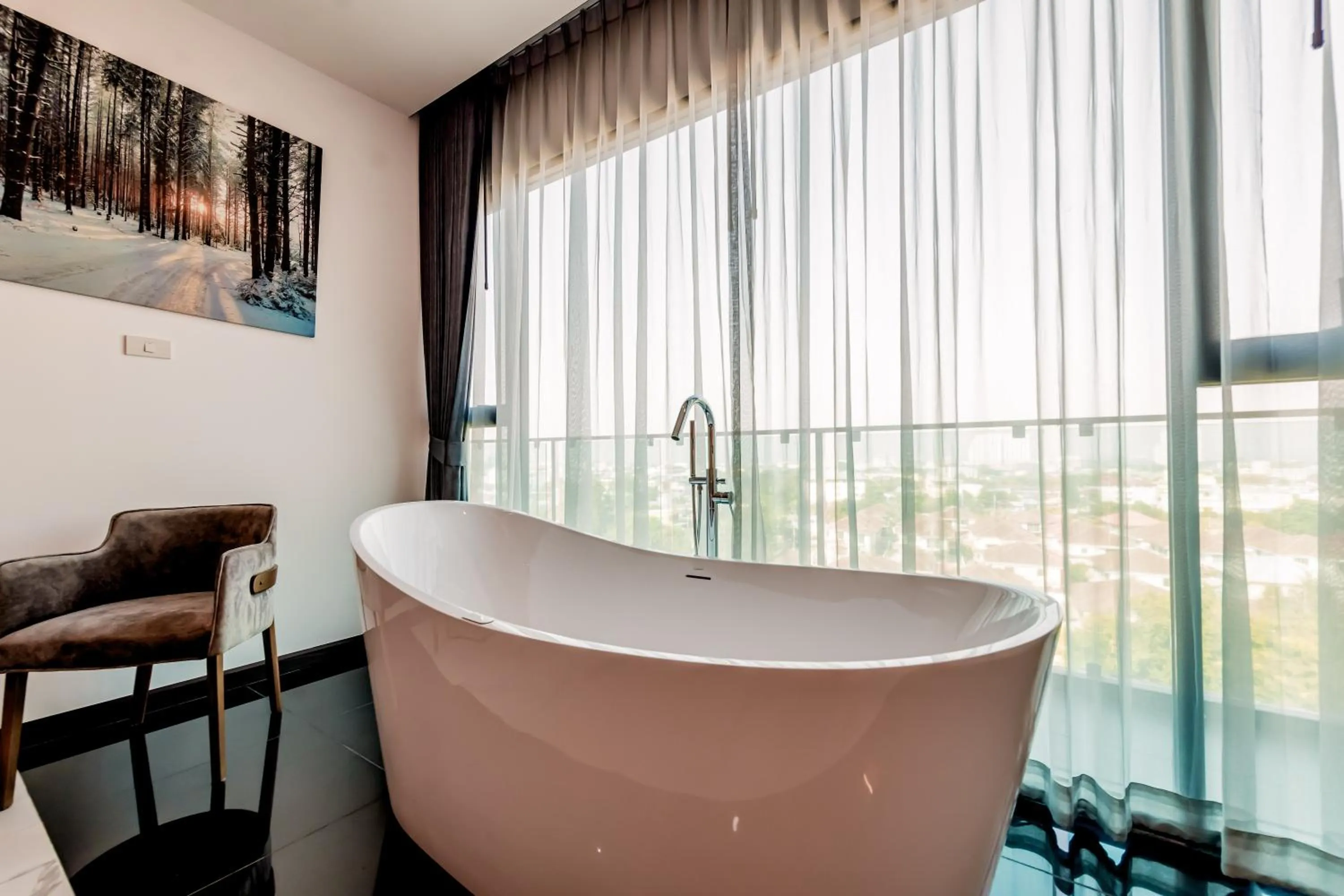 The Proud Hotel Pattaya - SHA Certified