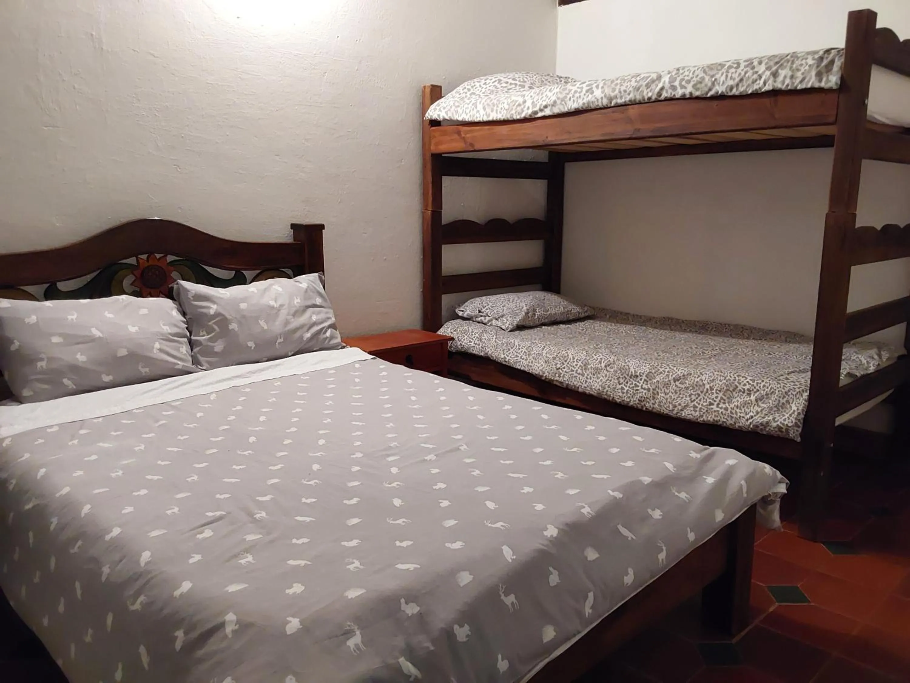 Classic Quadruple Room in Hostal Rana