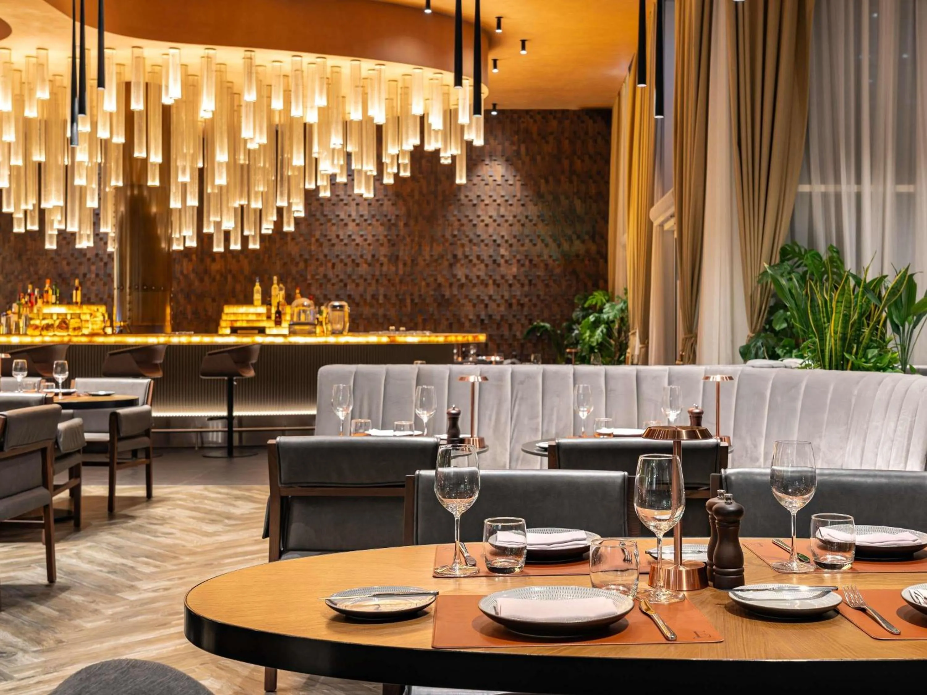 Restaurant/places to eat in Novotel Dubai World Trade Centre