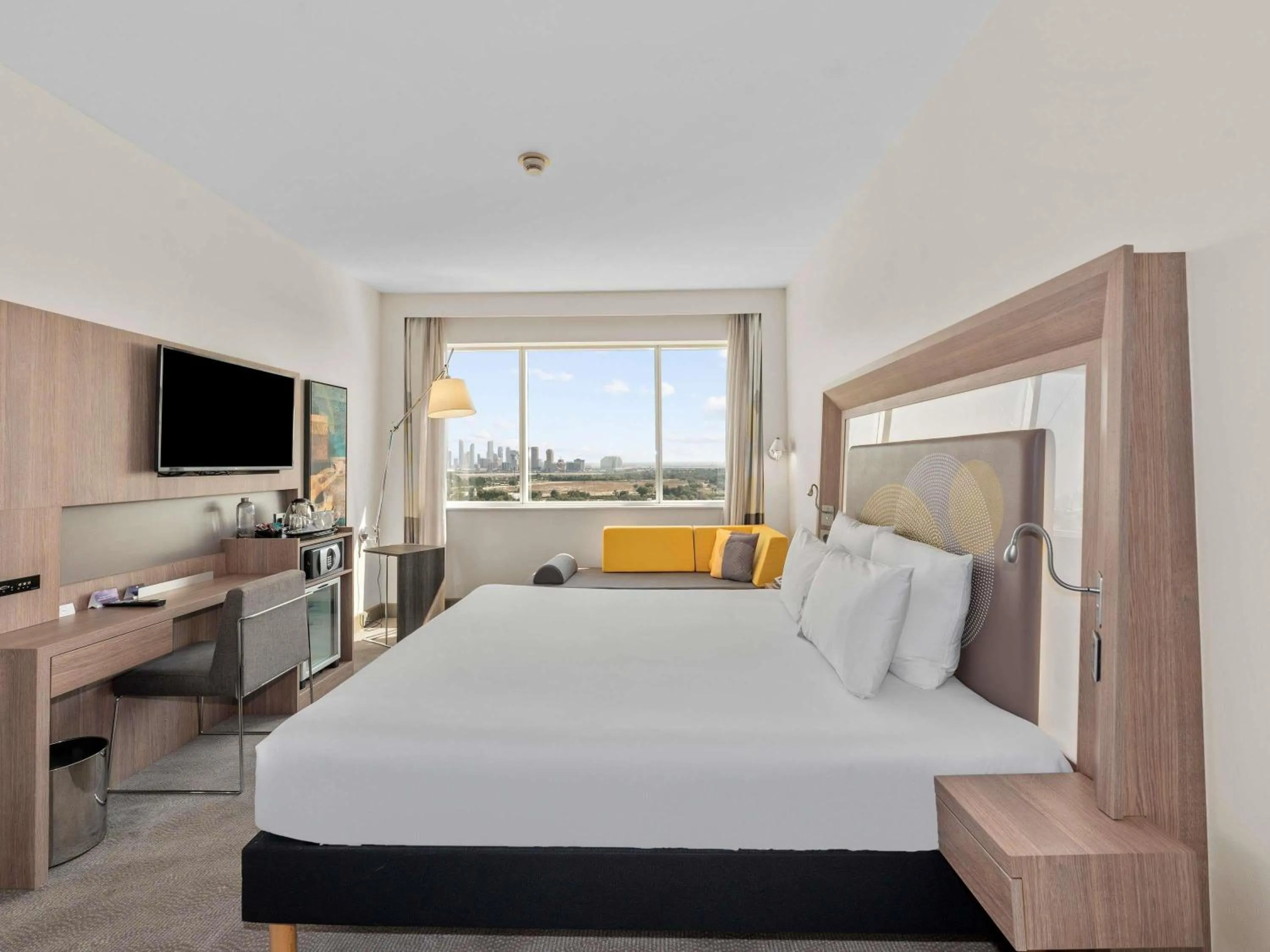 Bedroom, Bed in Novotel Dubai World Trade Centre