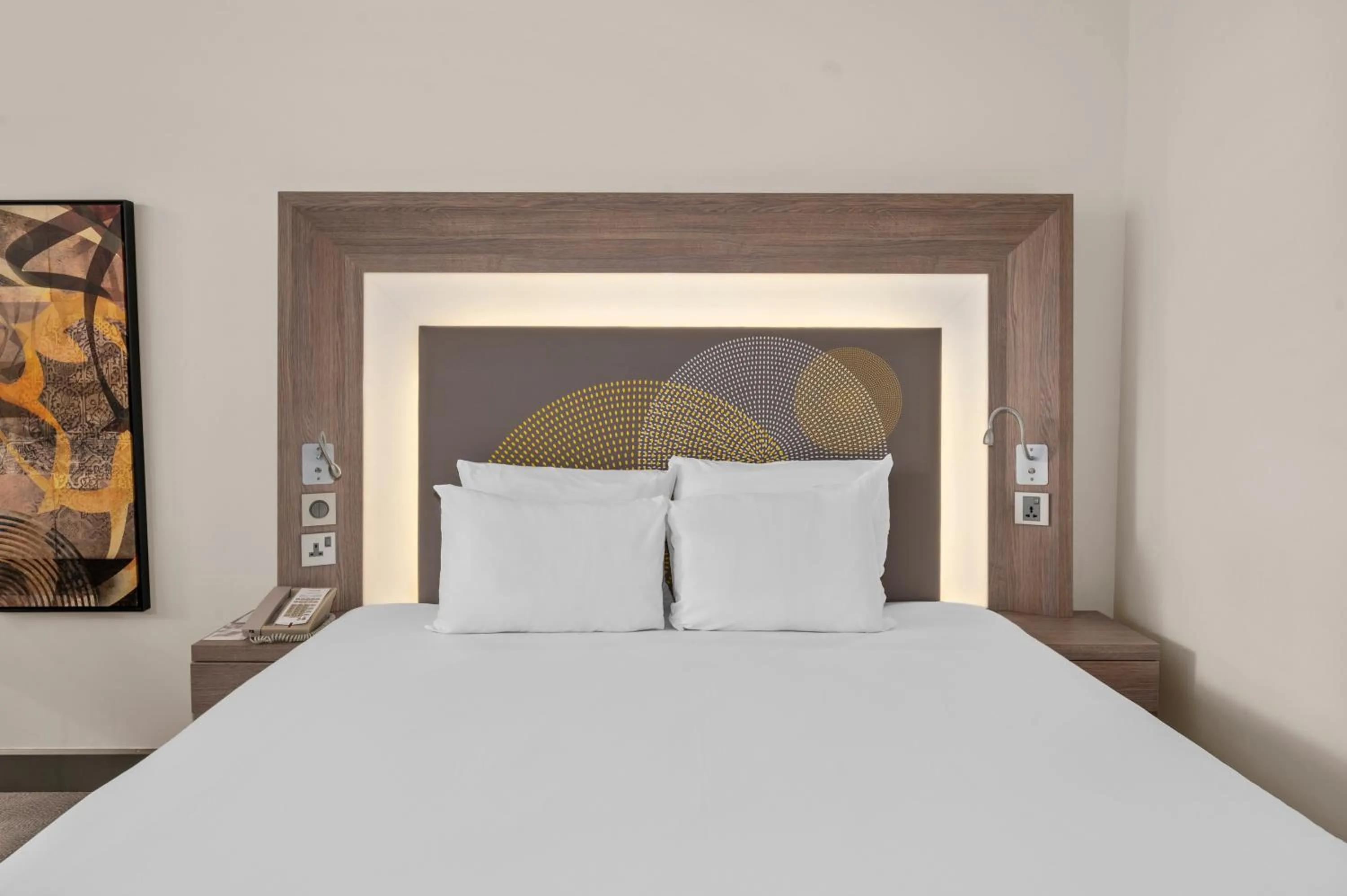 Bed in Novotel Dubai World Trade Centre