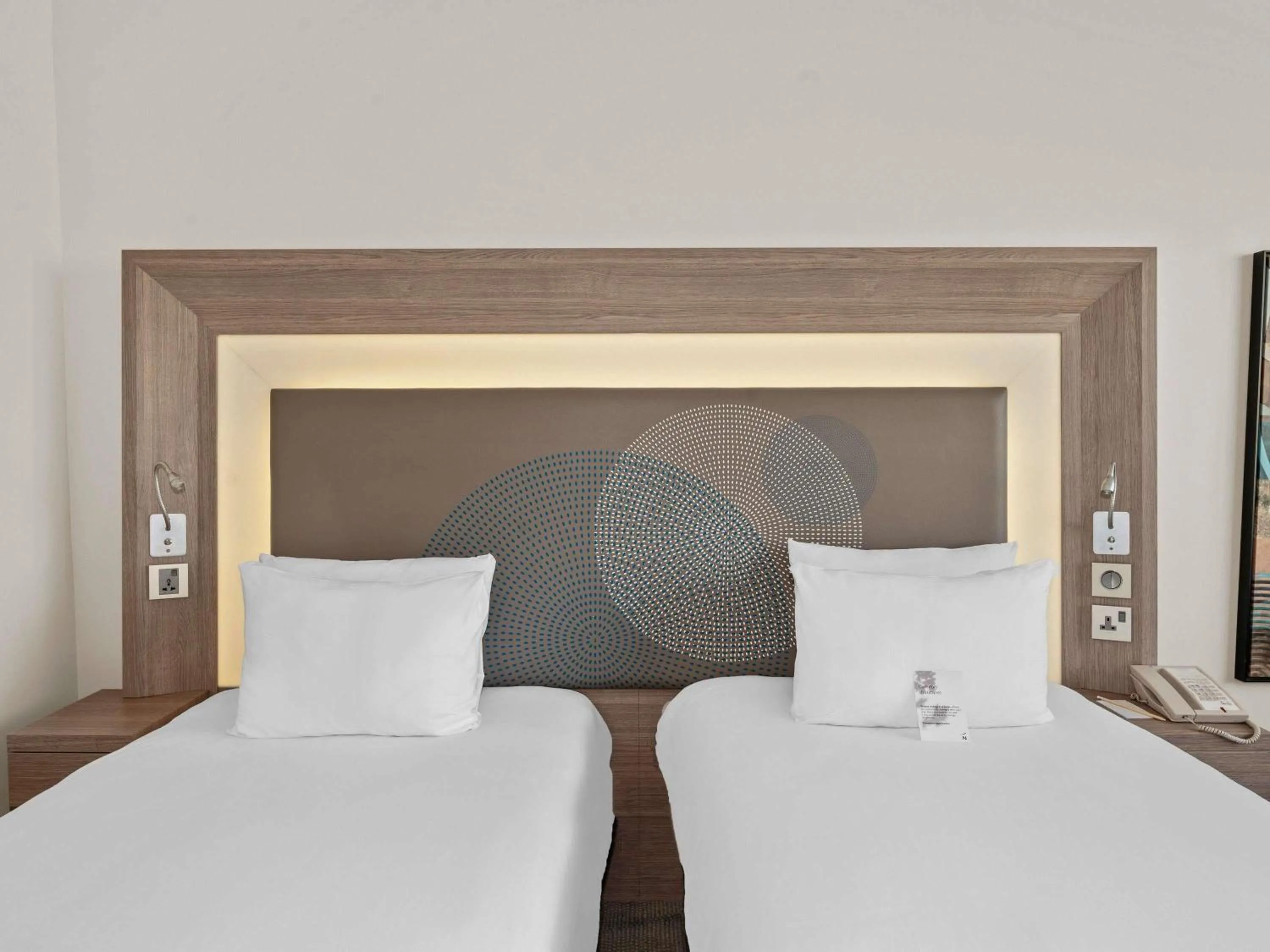 Bedroom, Bed in Novotel Dubai World Trade Centre