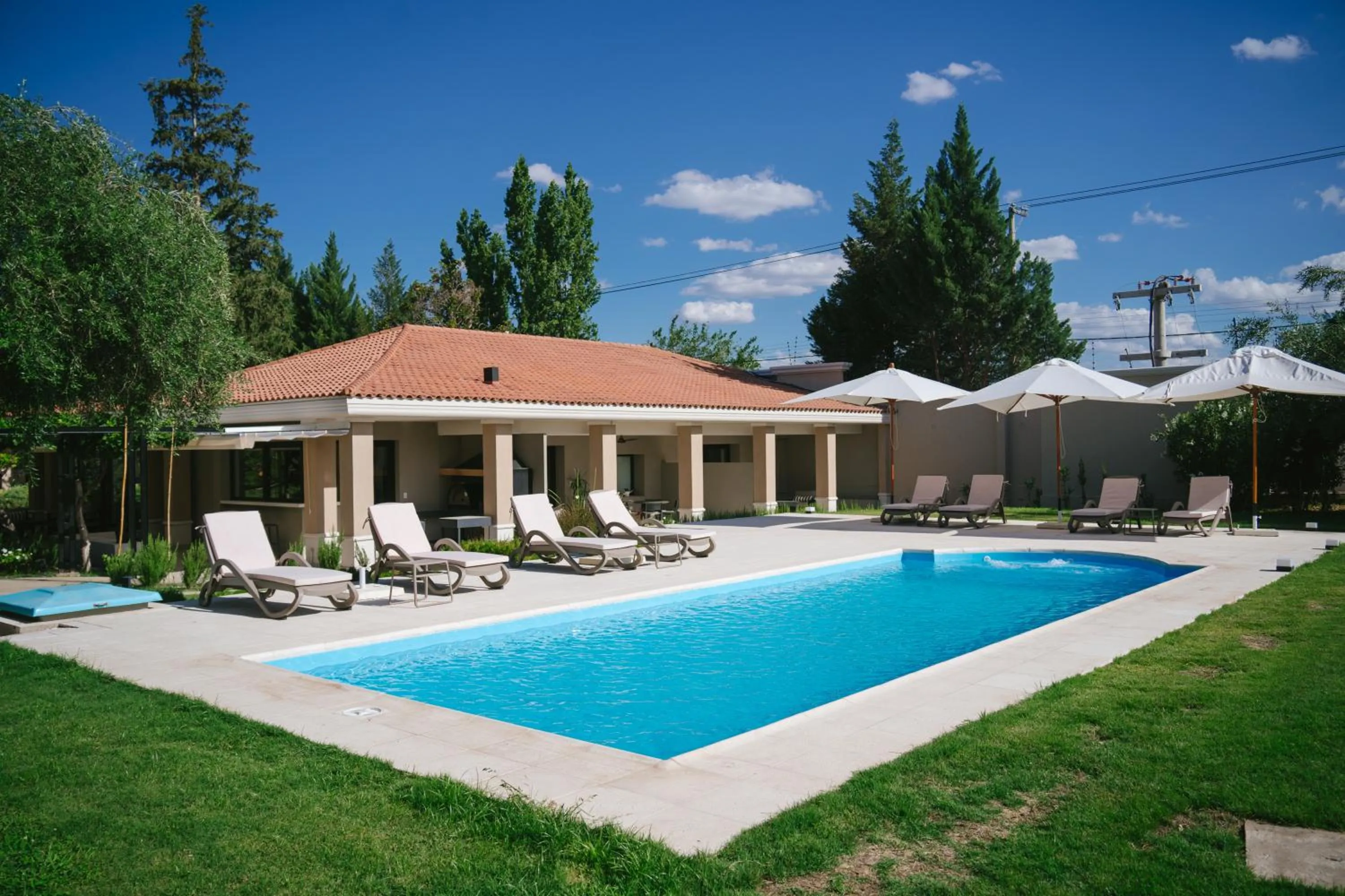 Swimming pool in Casa Agostino - Luxury wine resort