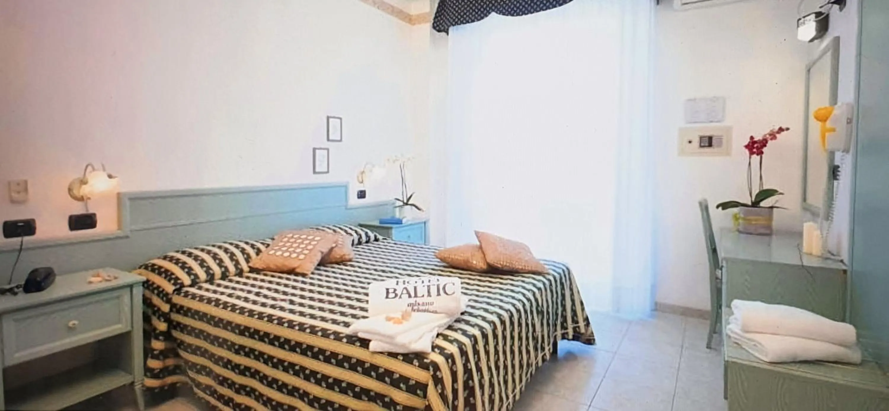 Bedroom, Bed in Hotel Baltic