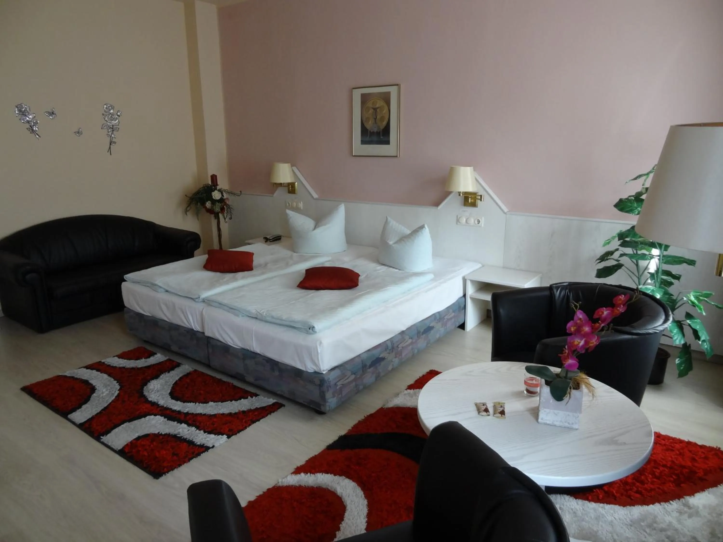 Bedroom, Bed in Hotel Elisenhof