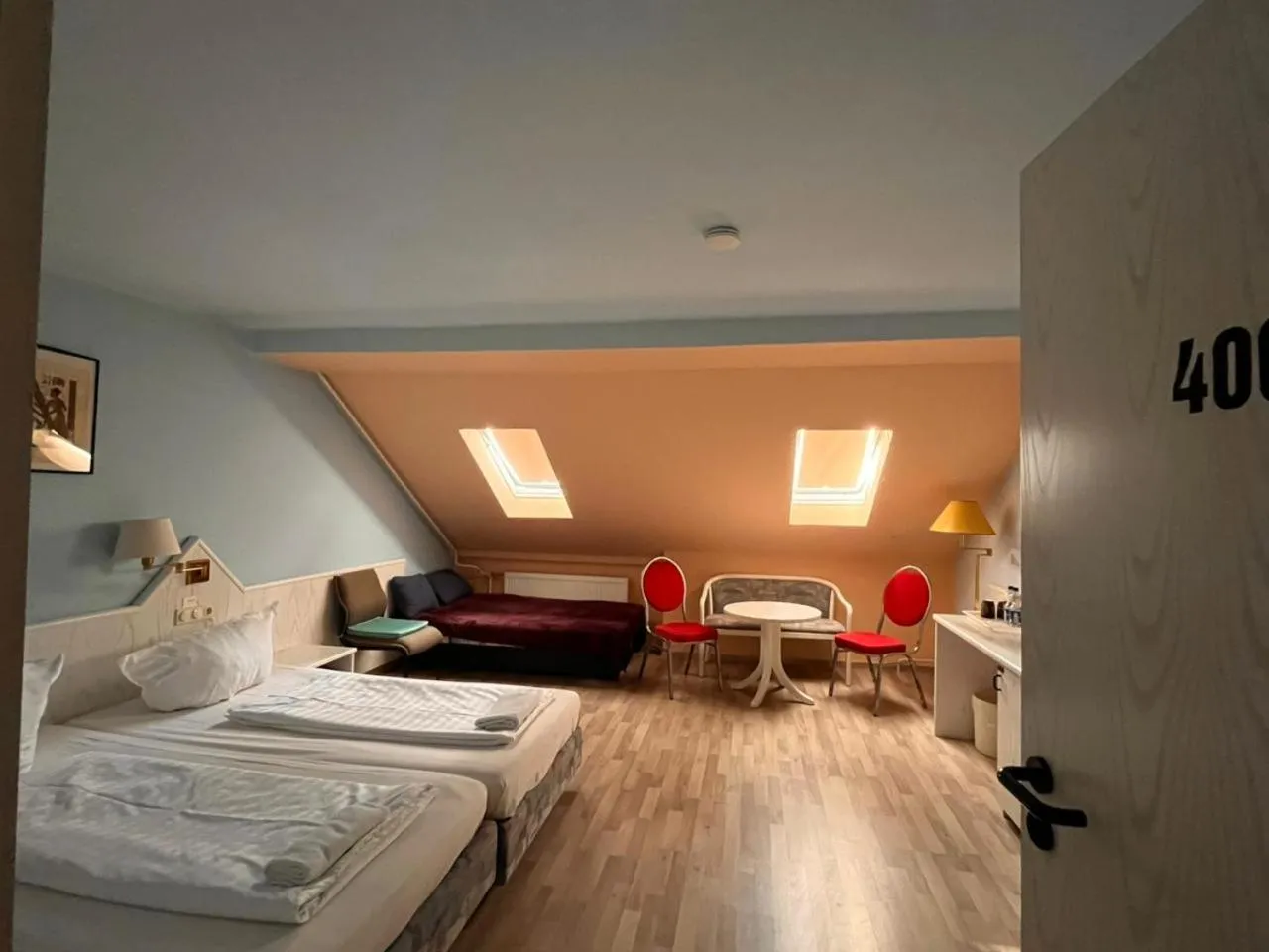 Bedroom, Bed in Hotel Elisenhof