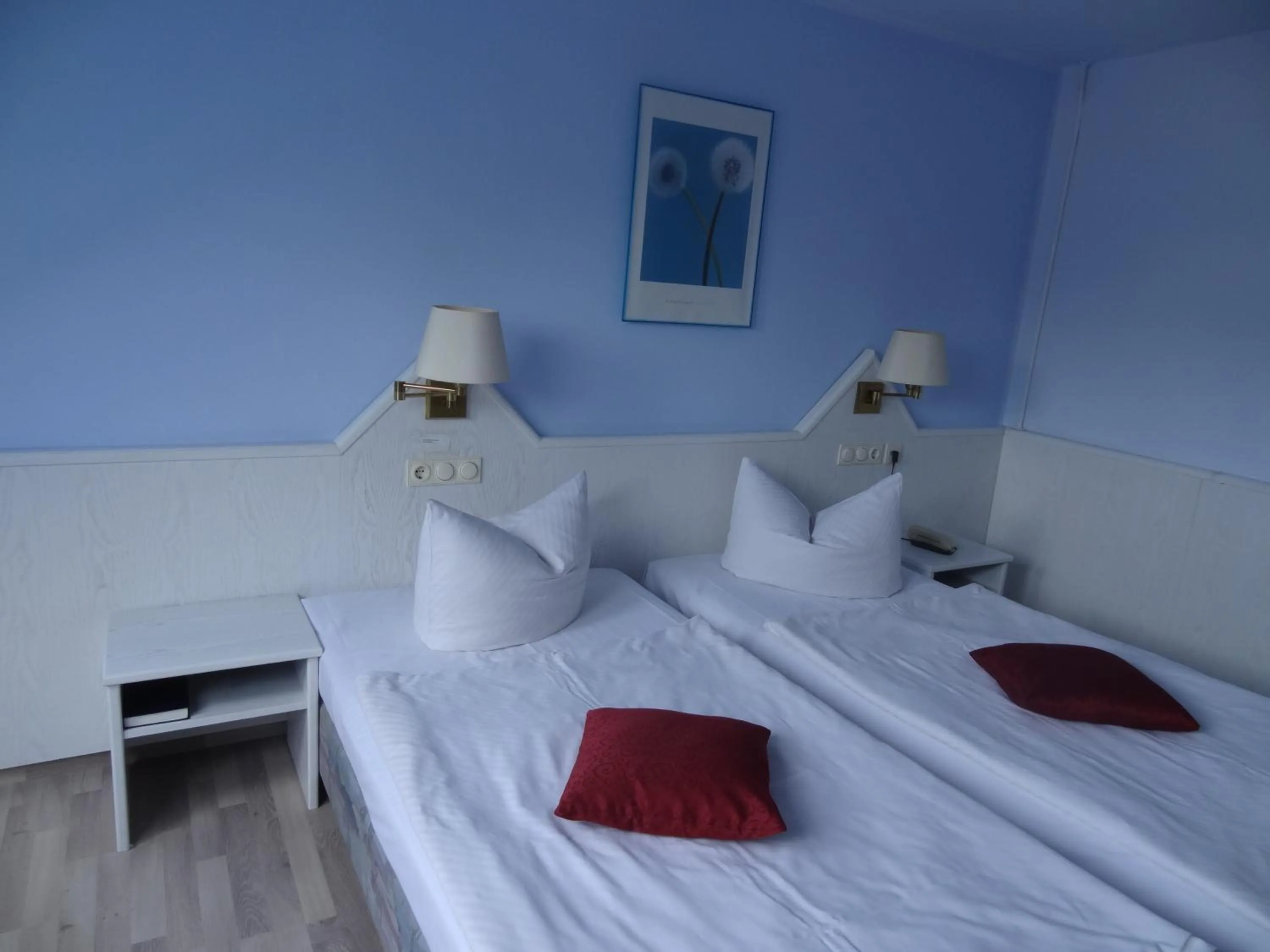 Photo of the whole room, Bed in Hotel Elisenhof