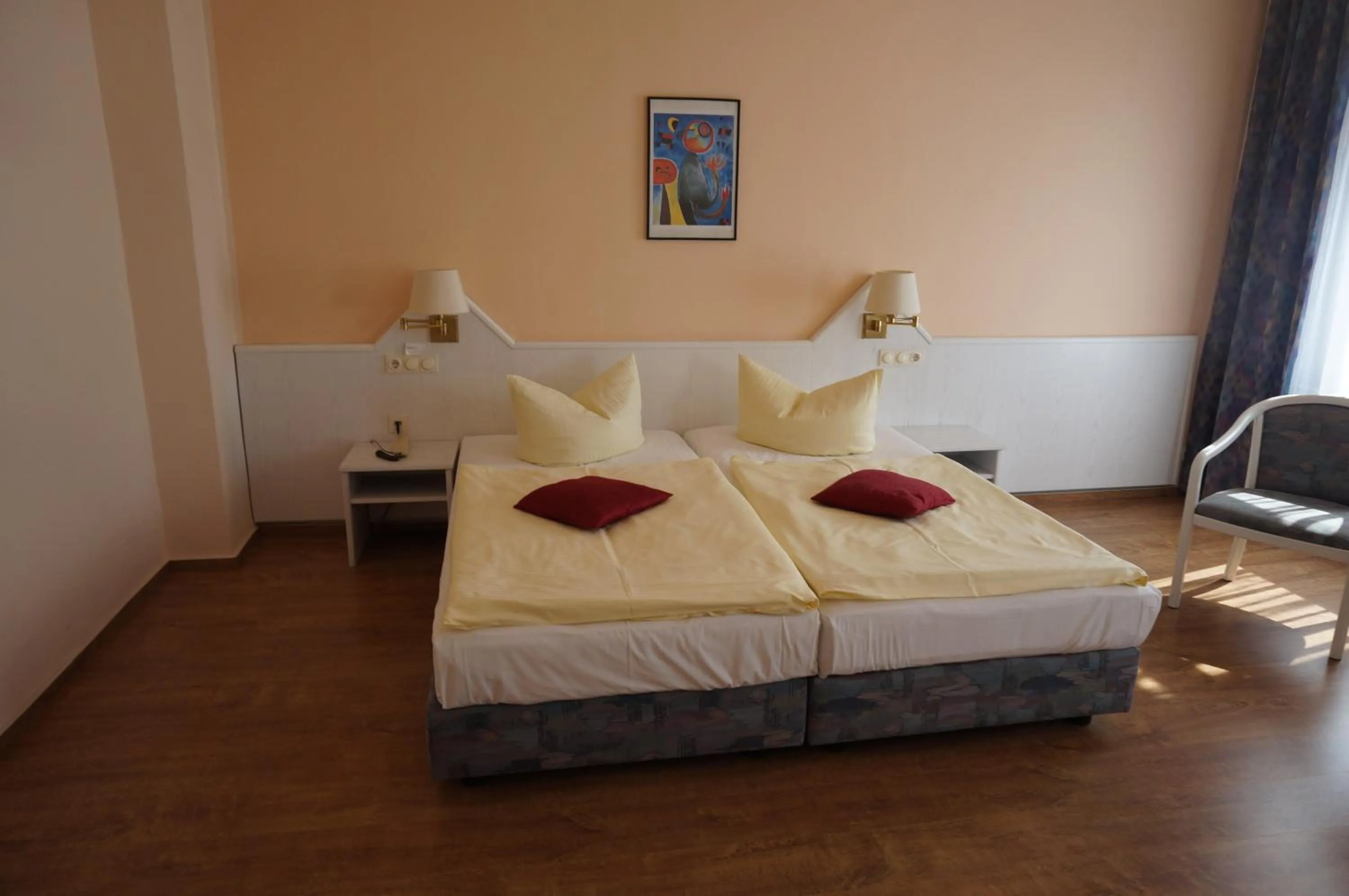 Bed in Hotel Elisenhof