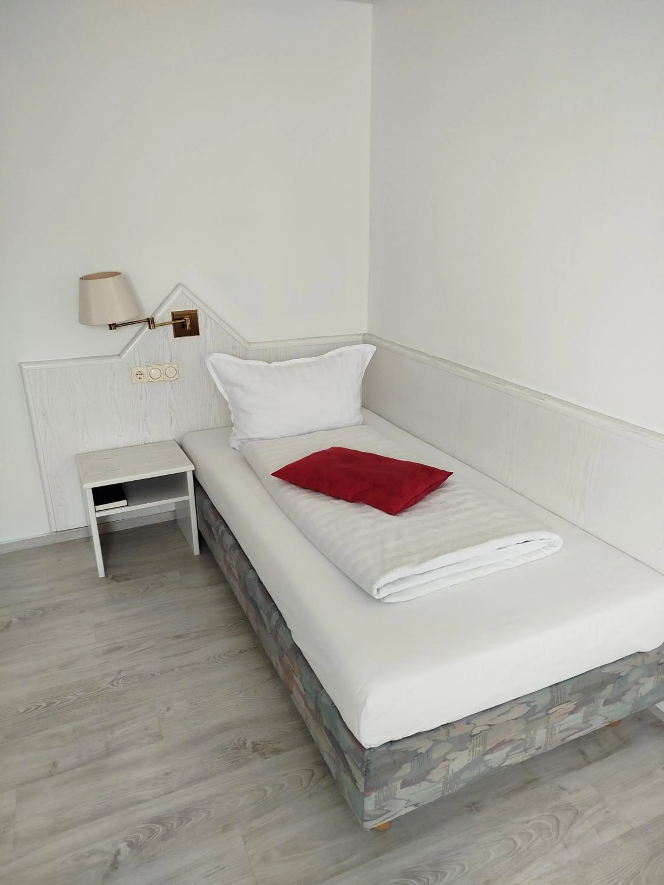 Bedroom, Bed in Hotel Elisenhof