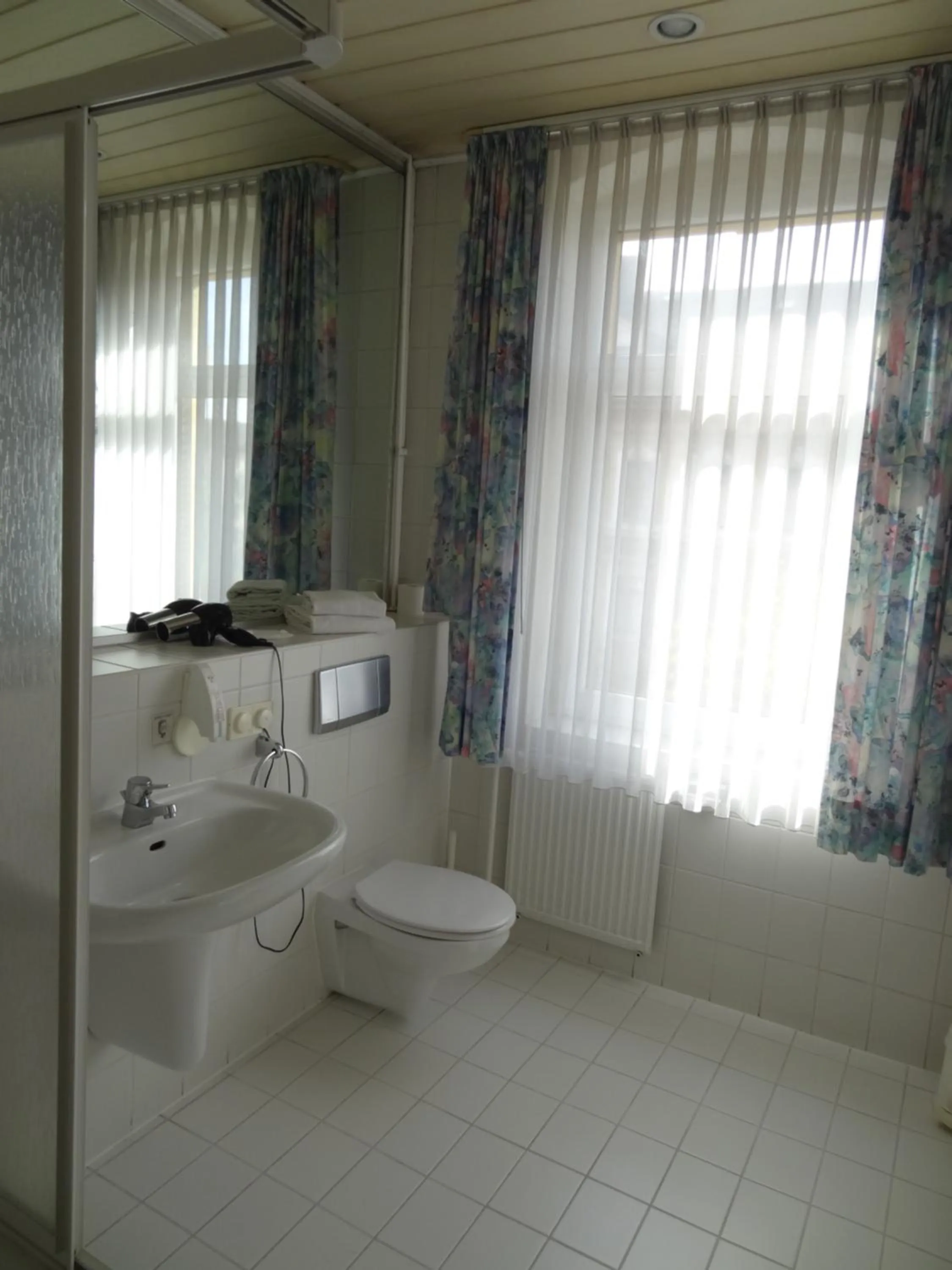 Bathroom in Hotel Elisenhof