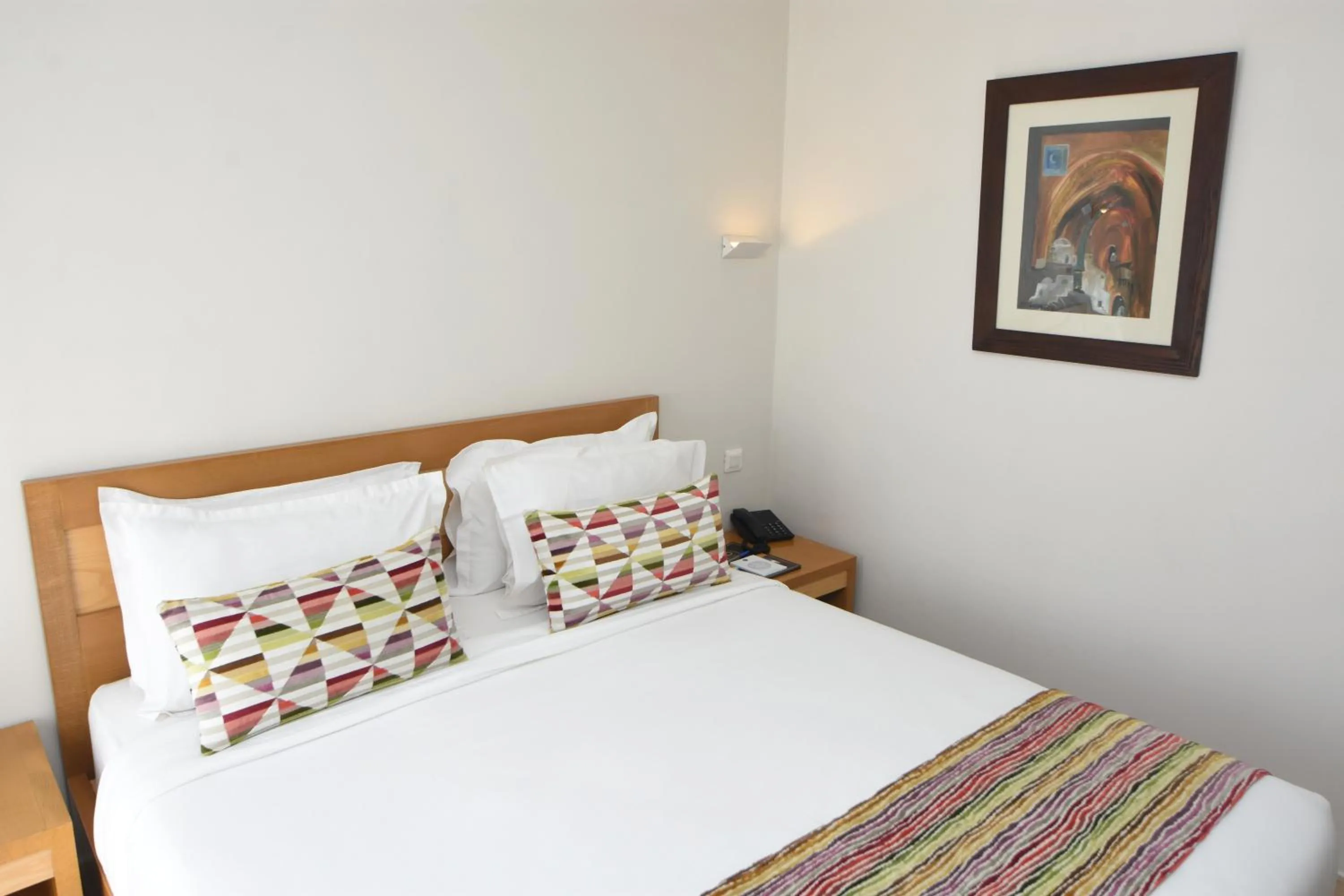 Photo of the whole room, Bed in Downtown Tunis Hotel