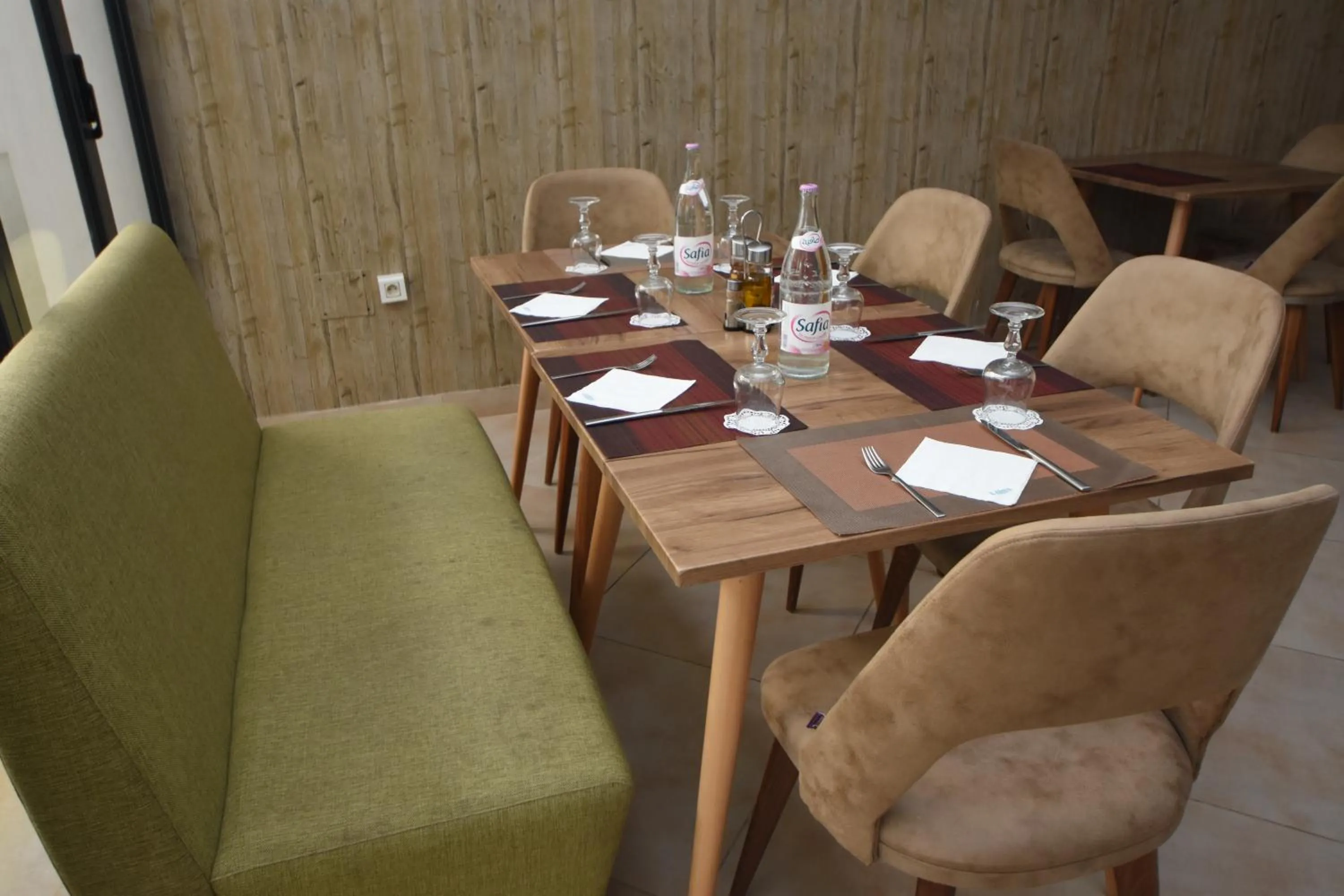 Communal kitchen in Downtown Tunis Hotel
