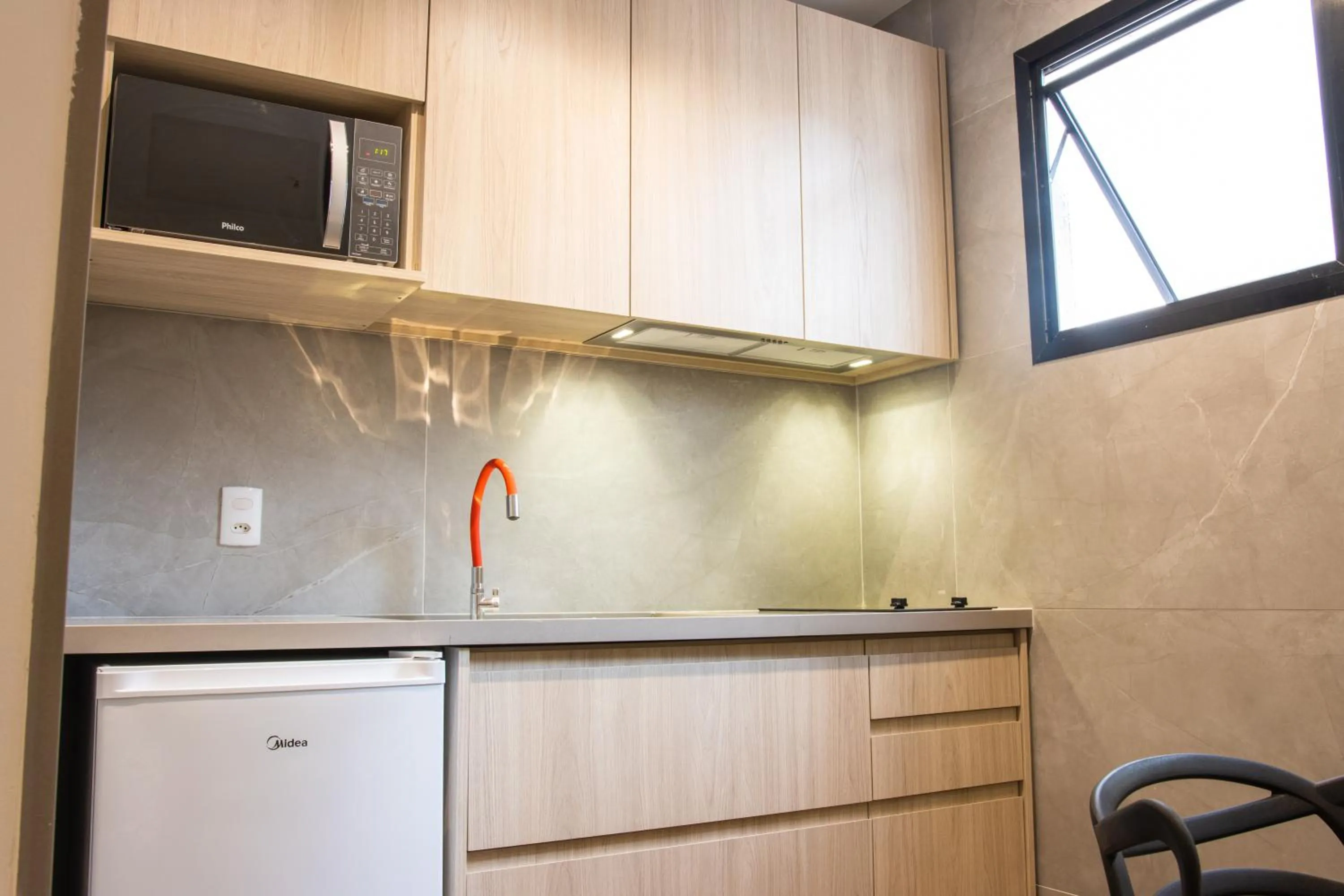 Kitchen or kitchenette in Anna Suites Ipanema by Arena Hotéis