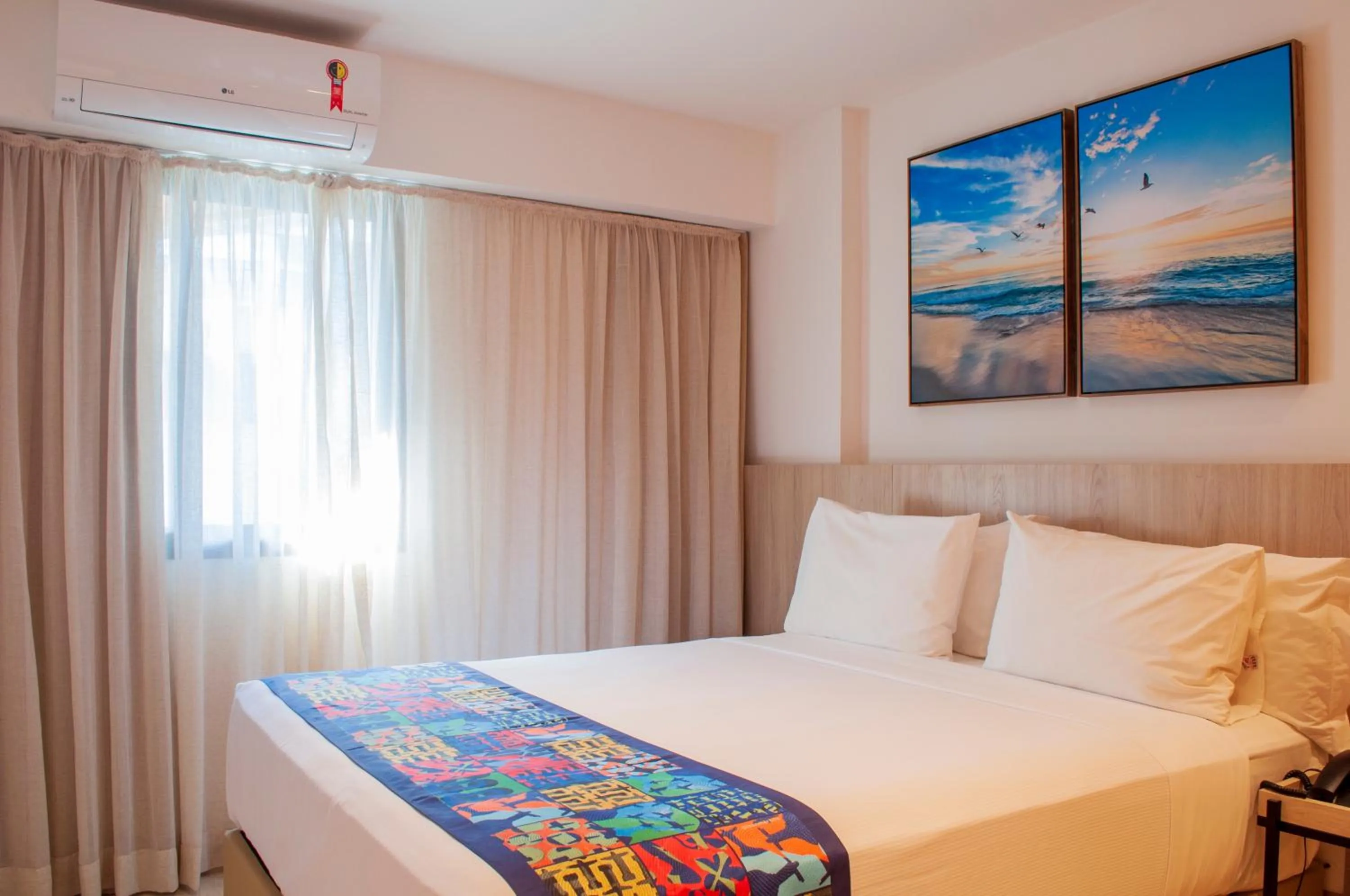 Bed in Anna Suites Ipanema by Arena Hotéis