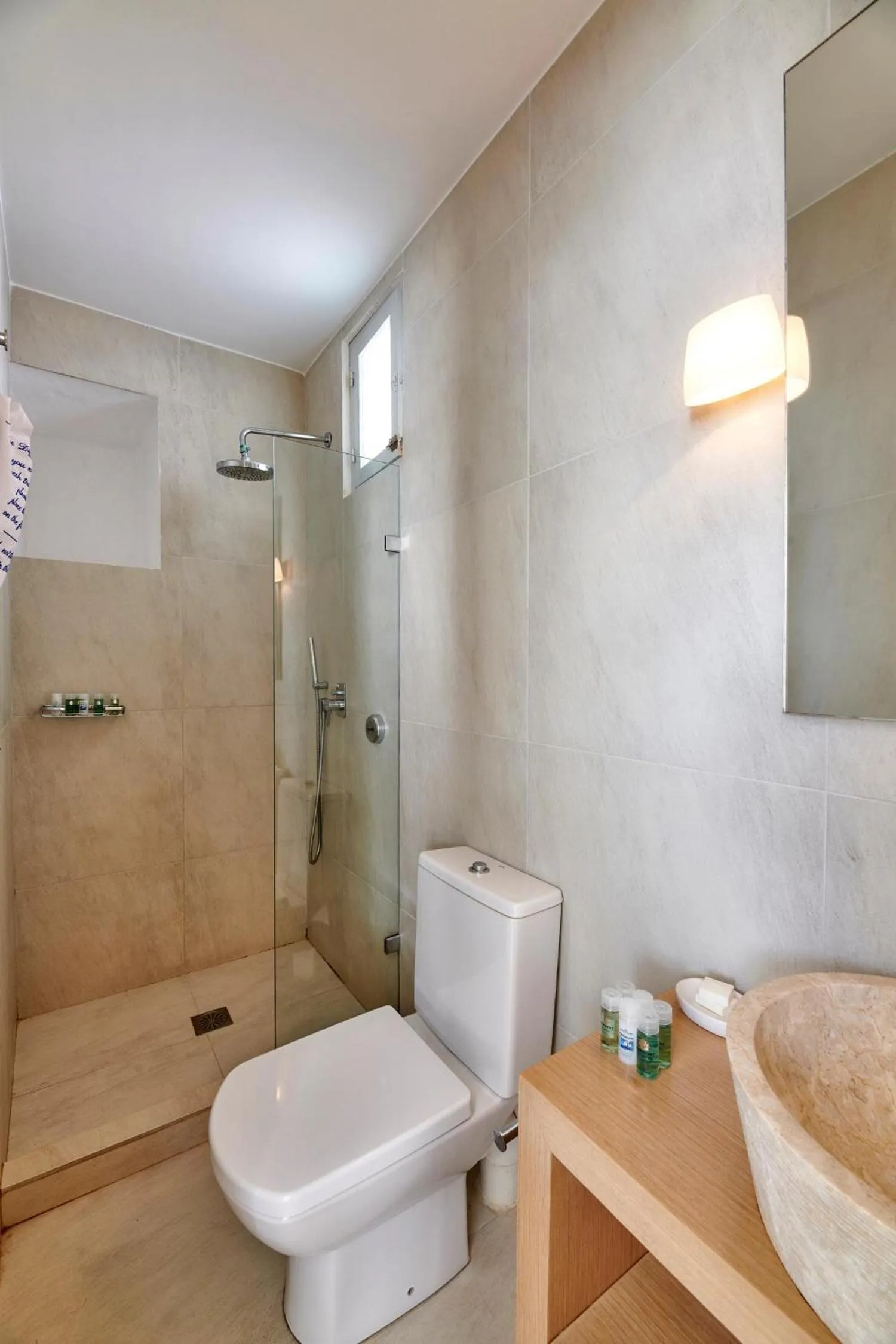 Bathroom in The Windmill Kimolos