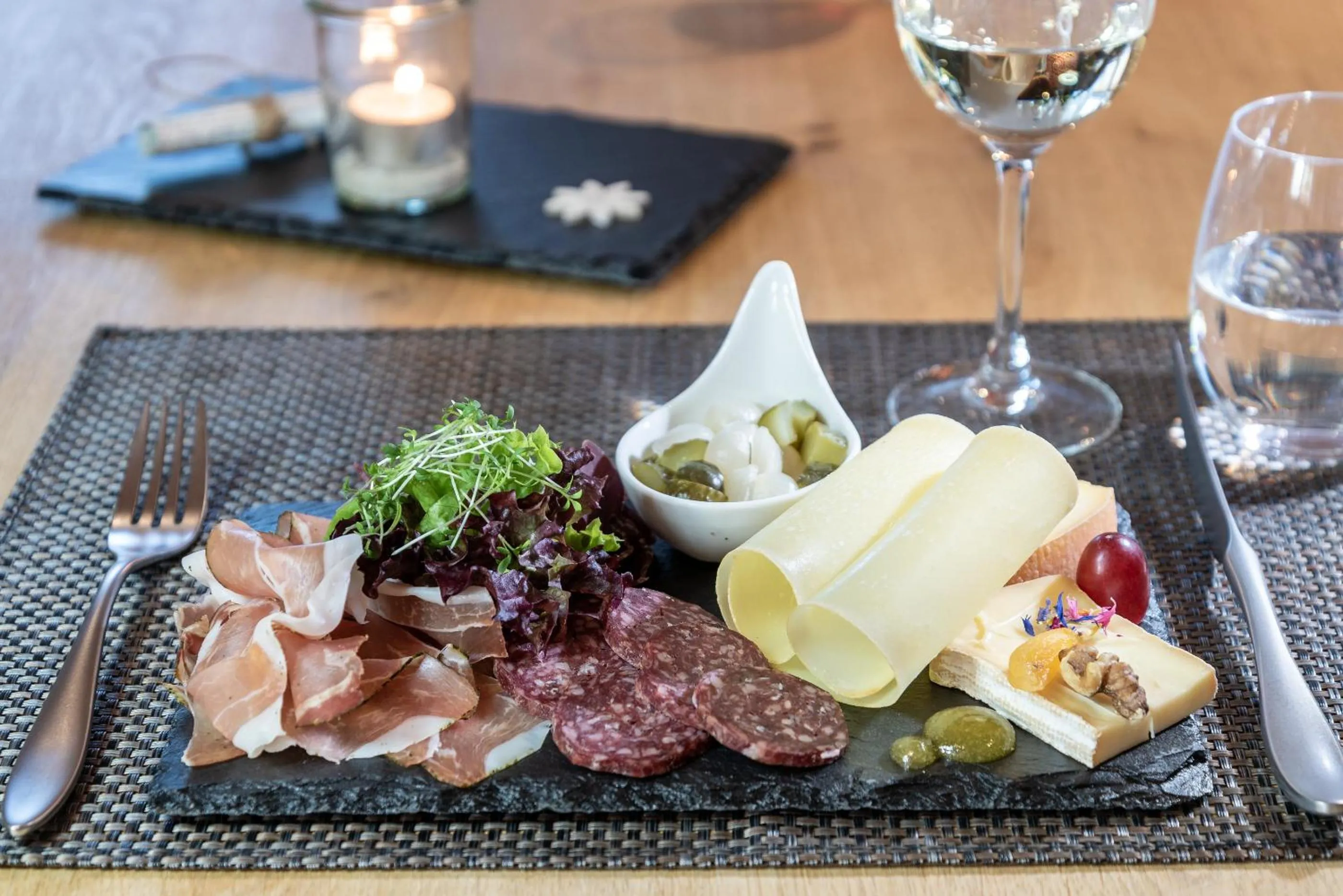 Food and drinks in Typically Swiss Hotel Ermitage