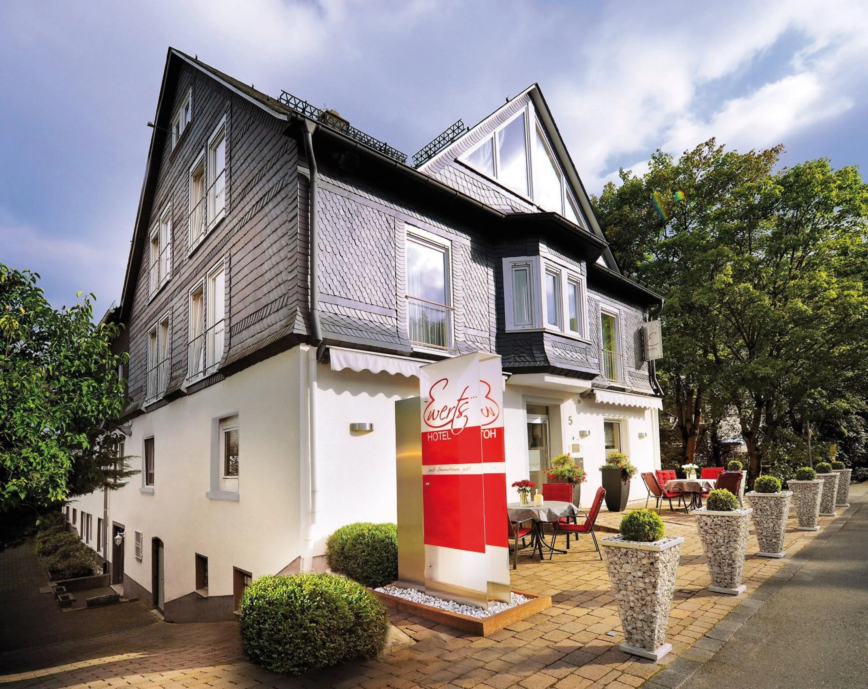 Property building in EWERTS Hotel